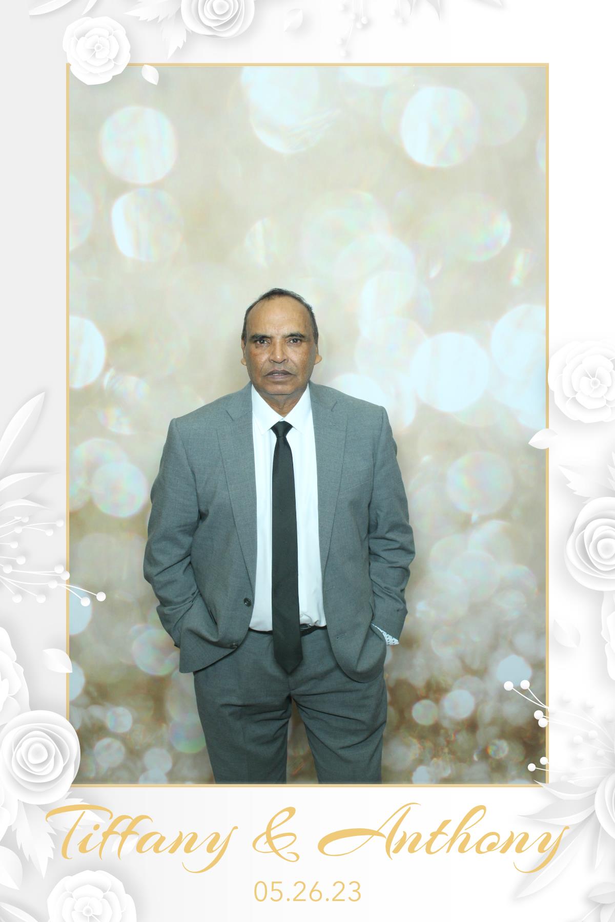 Jessica & Jason  | View more photos from the event at gallery.myselfiemirror.ca/u/romanmyselfiemirrorca/Jessica-Jason