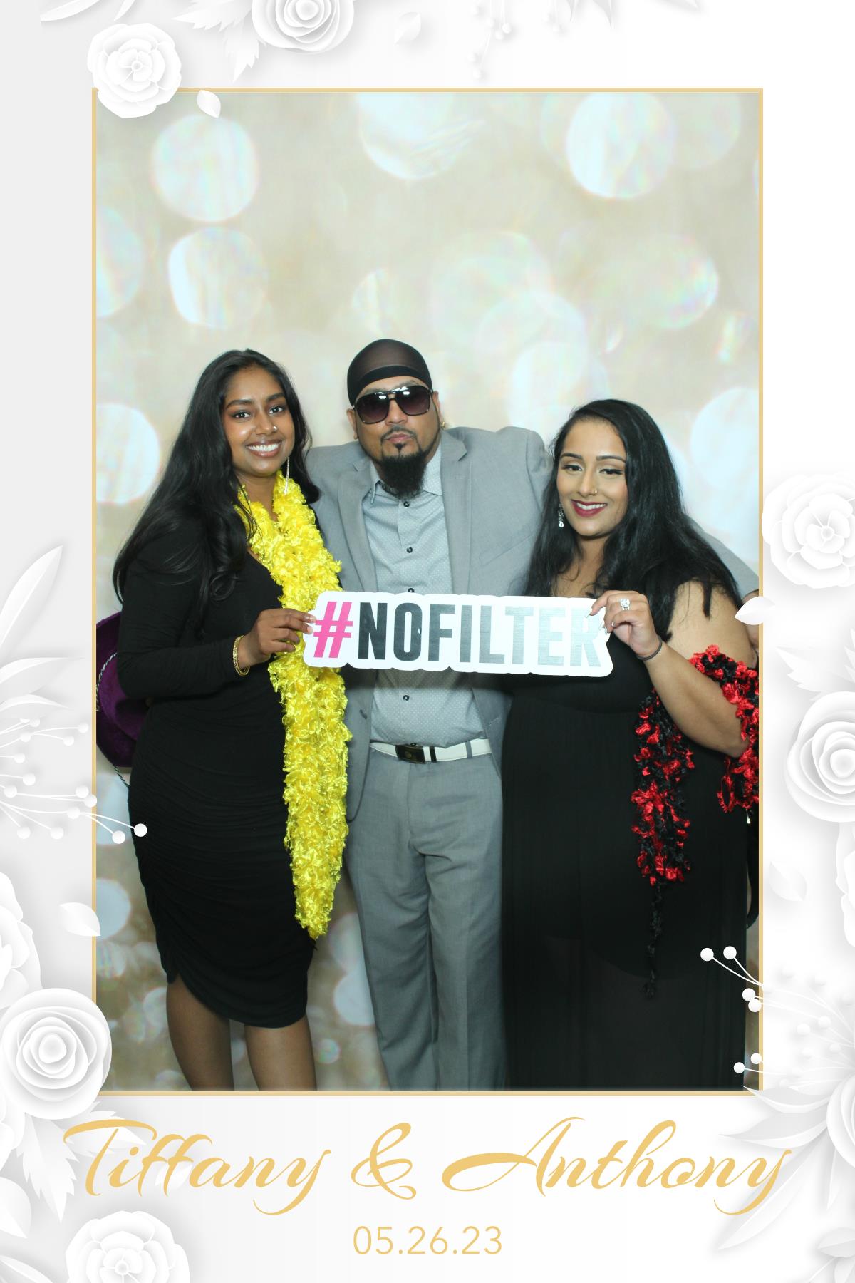 Jessica & Jason  | View more photos from the event at gallery.myselfiemirror.ca/u/romanmyselfiemirrorca/Jessica-Jason