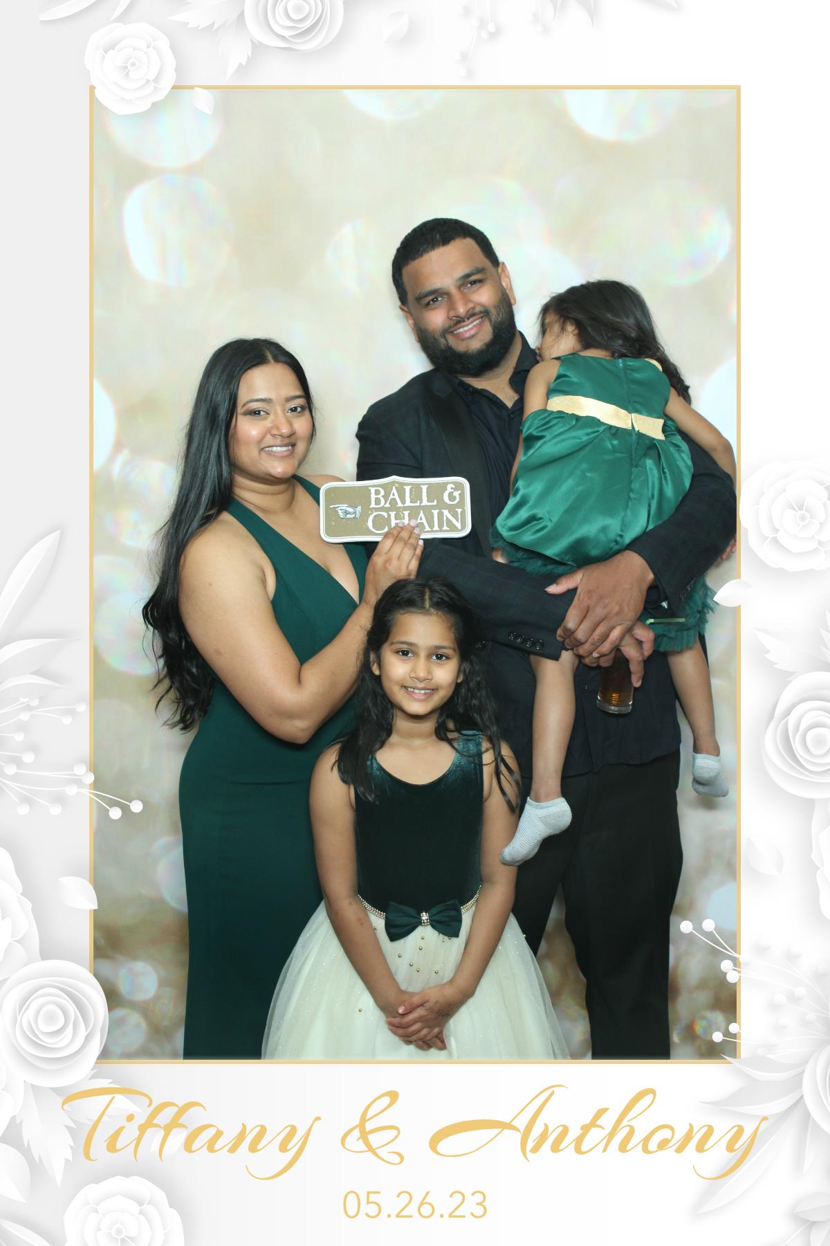 Jessica & Jason  | View more photos from the event at gallery.myselfiemirror.ca/u/romanmyselfiemirrorca/Jessica-Jason