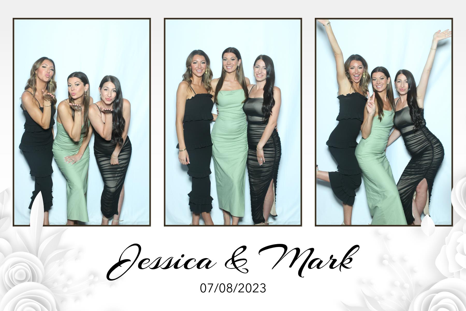 Jessica & Mark  | View more photos from the event at gallery.myselfiemirror.ca/u/romanmyselfiemirrorca/Jessica-Mark