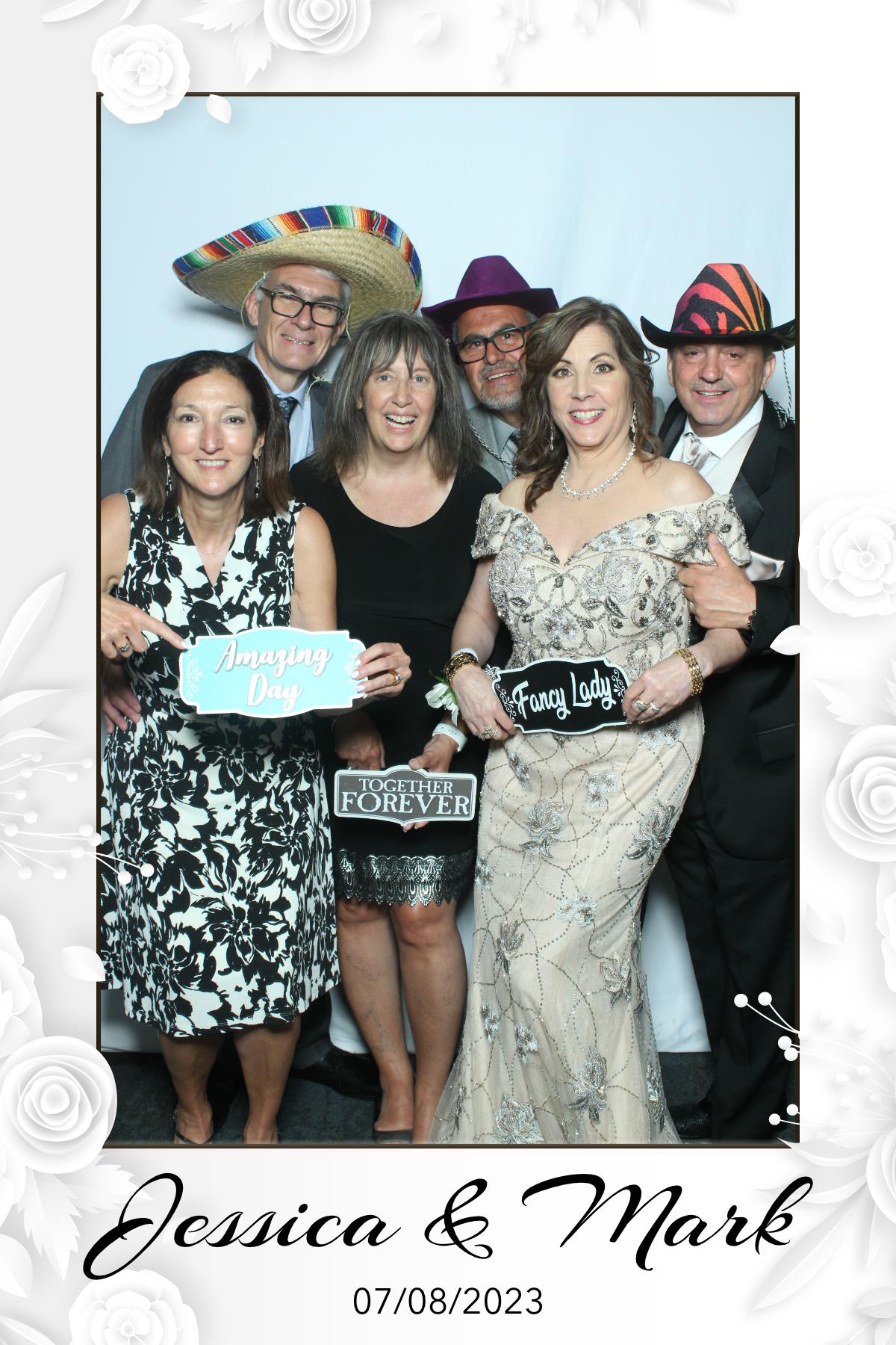 Jessica & Mark  | View more photos from the event at gallery.myselfiemirror.ca/u/romanmyselfiemirrorca/Jessica-Mark