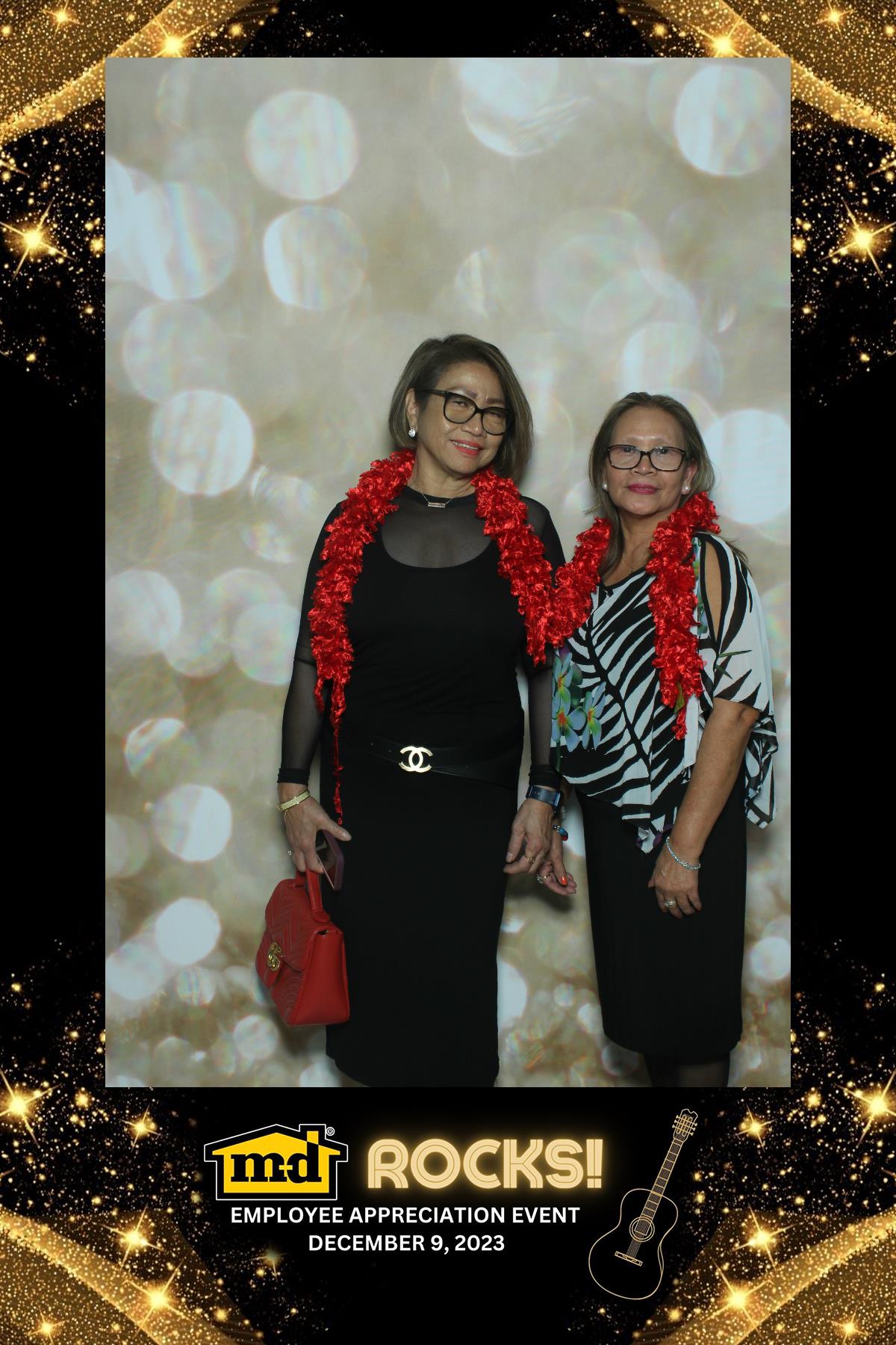 MD Employee Appreciation Event | View more photos from the event at gallery.myselfiemirror.ca/u/romanmyselfiemirrorca/MD-Employee-Appreciation-Event