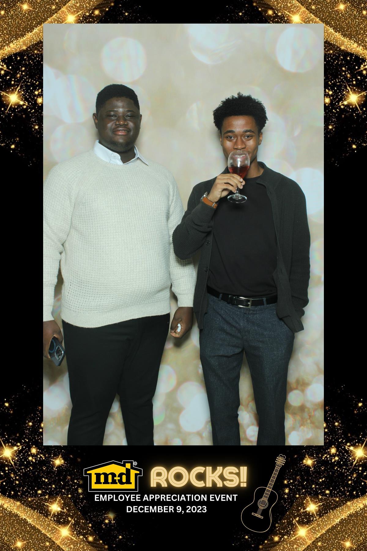 MD Employee Appreciation Event | View more photos from the event at gallery.myselfiemirror.ca/u/romanmyselfiemirrorca/MD-Employee-Appreciation-Event