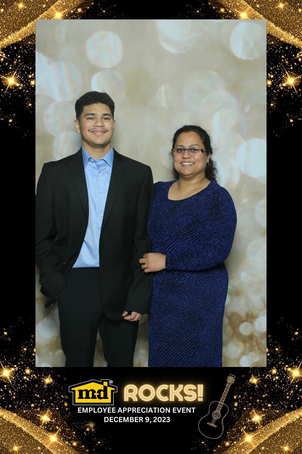 MD Employee Appreciation Event | View more photos from the event at gallery.myselfiemirror.ca/u/romanmyselfiemirrorca/MD-Employee-Appreciation-Event