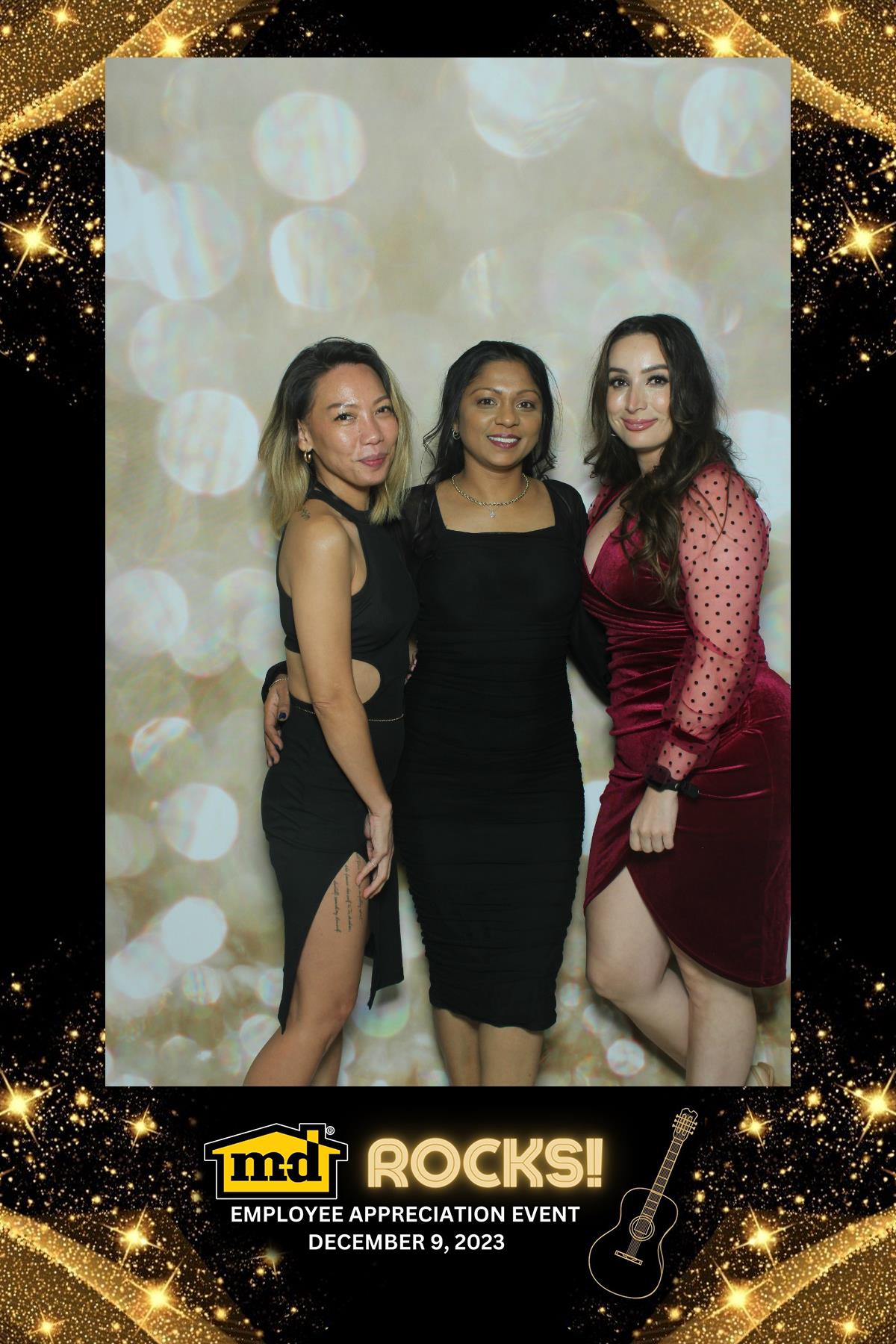 MD Employee Appreciation Event | View more photos from the event at gallery.myselfiemirror.ca/u/romanmyselfiemirrorca/MD-Employee-Appreciation-Event