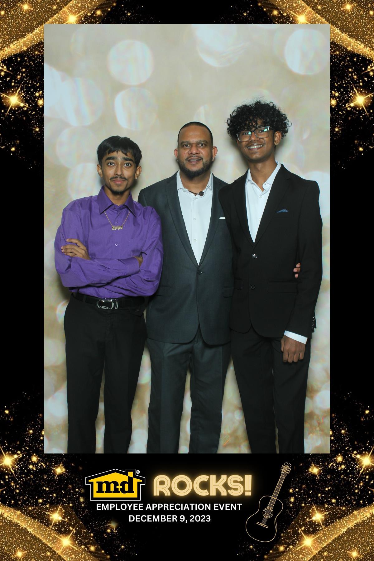 MD Employee Appreciation Event | View more photos from the event at gallery.myselfiemirror.ca/u/romanmyselfiemirrorca/MD-Employee-Appreciation-Event