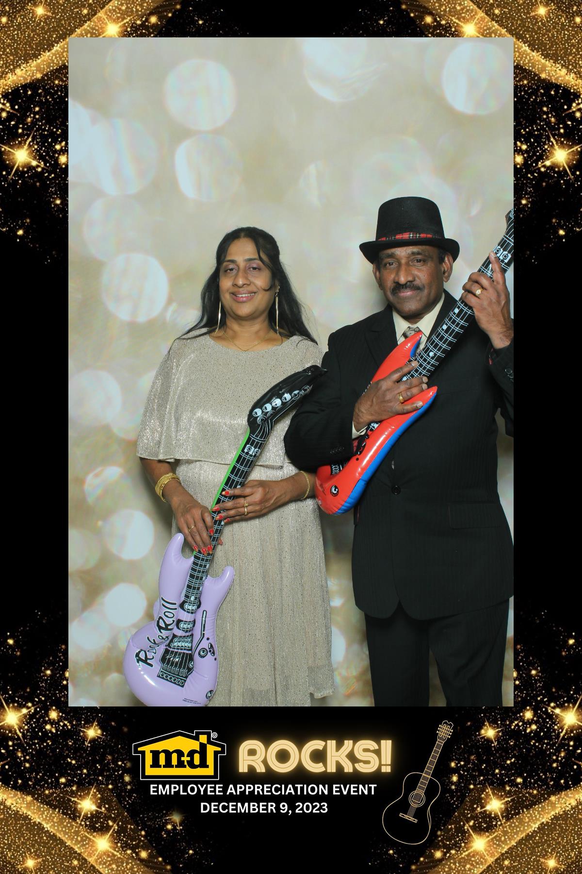 MD Employee Appreciation Event | View more photos from the event at gallery.myselfiemirror.ca/u/romanmyselfiemirrorca/MD-Employee-Appreciation-Event