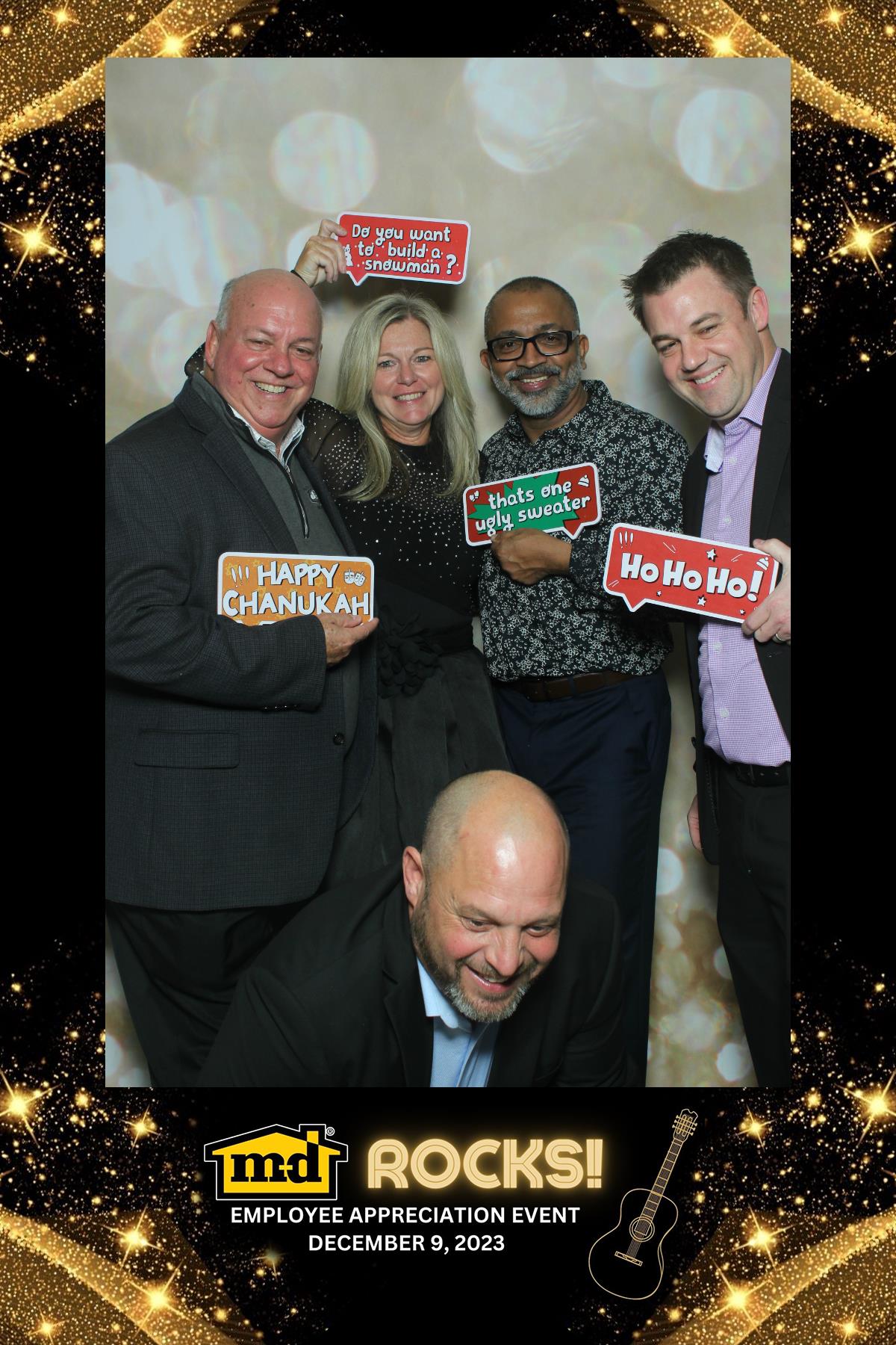 MD Employee Appreciation Event | View more photos from the event at gallery.myselfiemirror.ca/u/romanmyselfiemirrorca/MD-Employee-Appreciation-Event