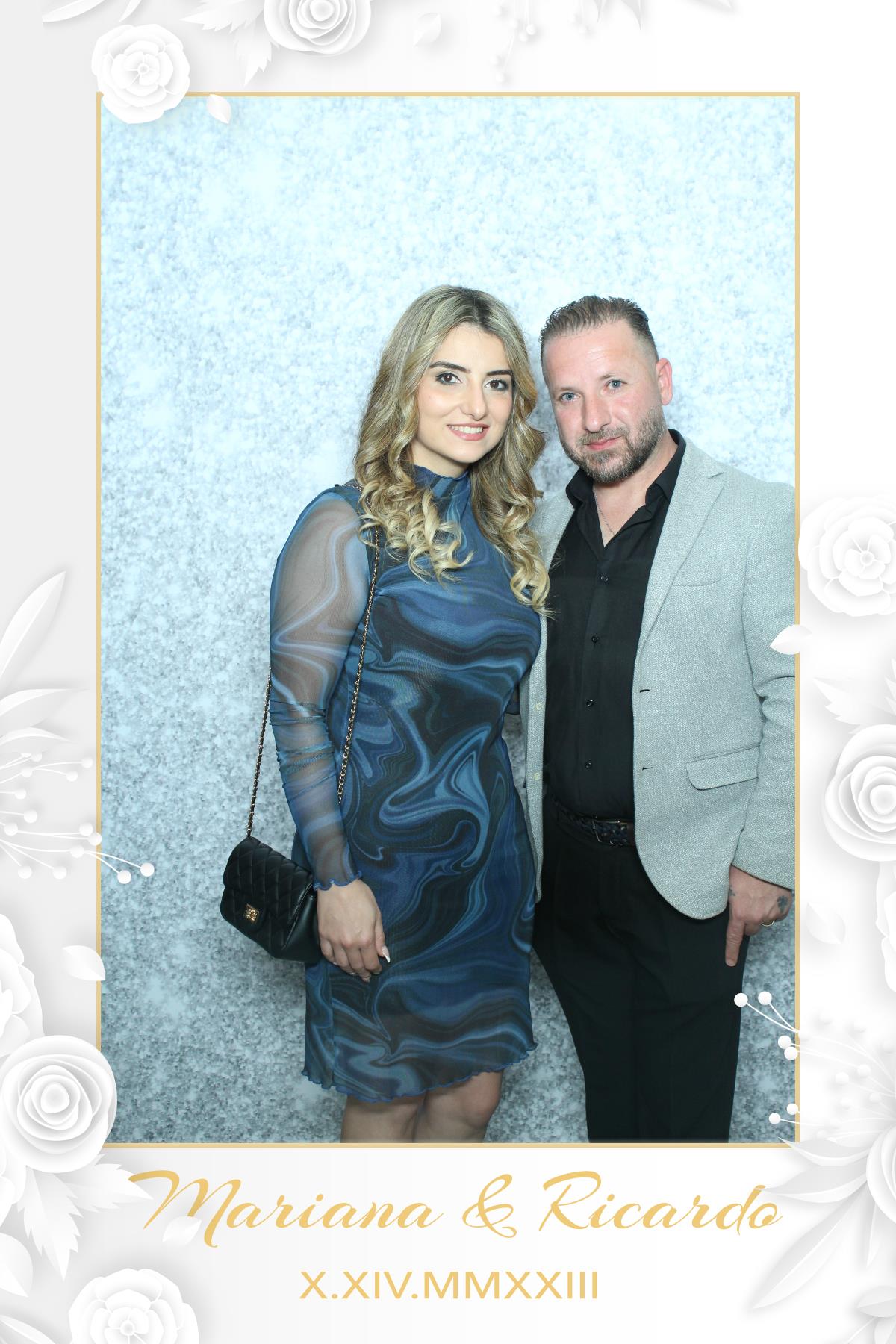 Mariana & Ricardo  | View more photos from the event at gallery.myselfiemirror.ca/u/romanmyselfiemirrorca/Mariana-Ricardo