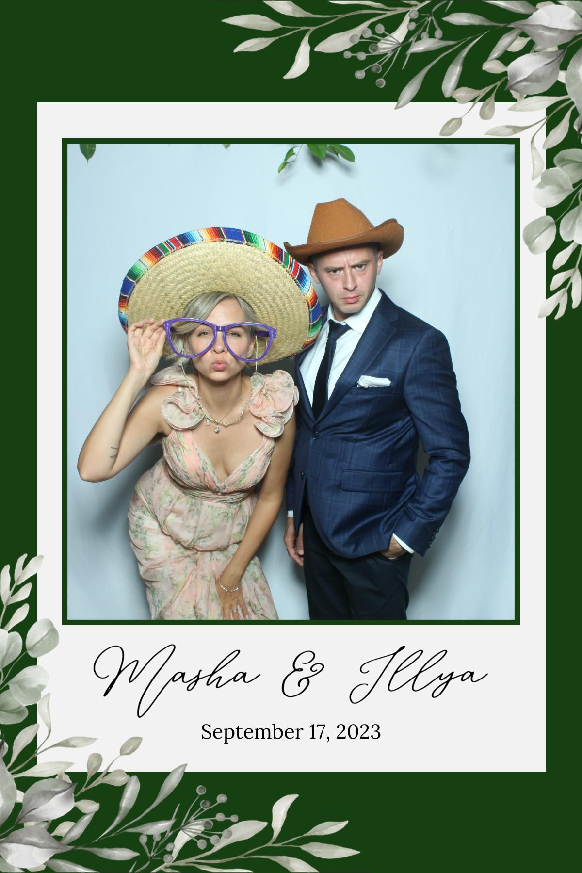 Masha & Illya | View more photos from the event at gallery.myselfiemirror.ca/u/romanmyselfiemirrorca/Masha-Illya