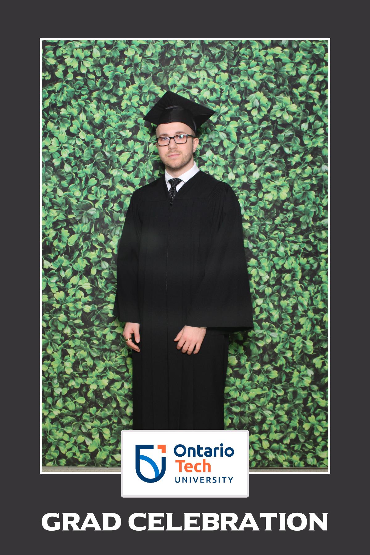 Ontario Tech University Grad Celebration | View more photos from the event at gallery.myselfiemirror.ca/u/romanmyselfiemirrorca/Ontario-Tech-University-Grad-Celebration