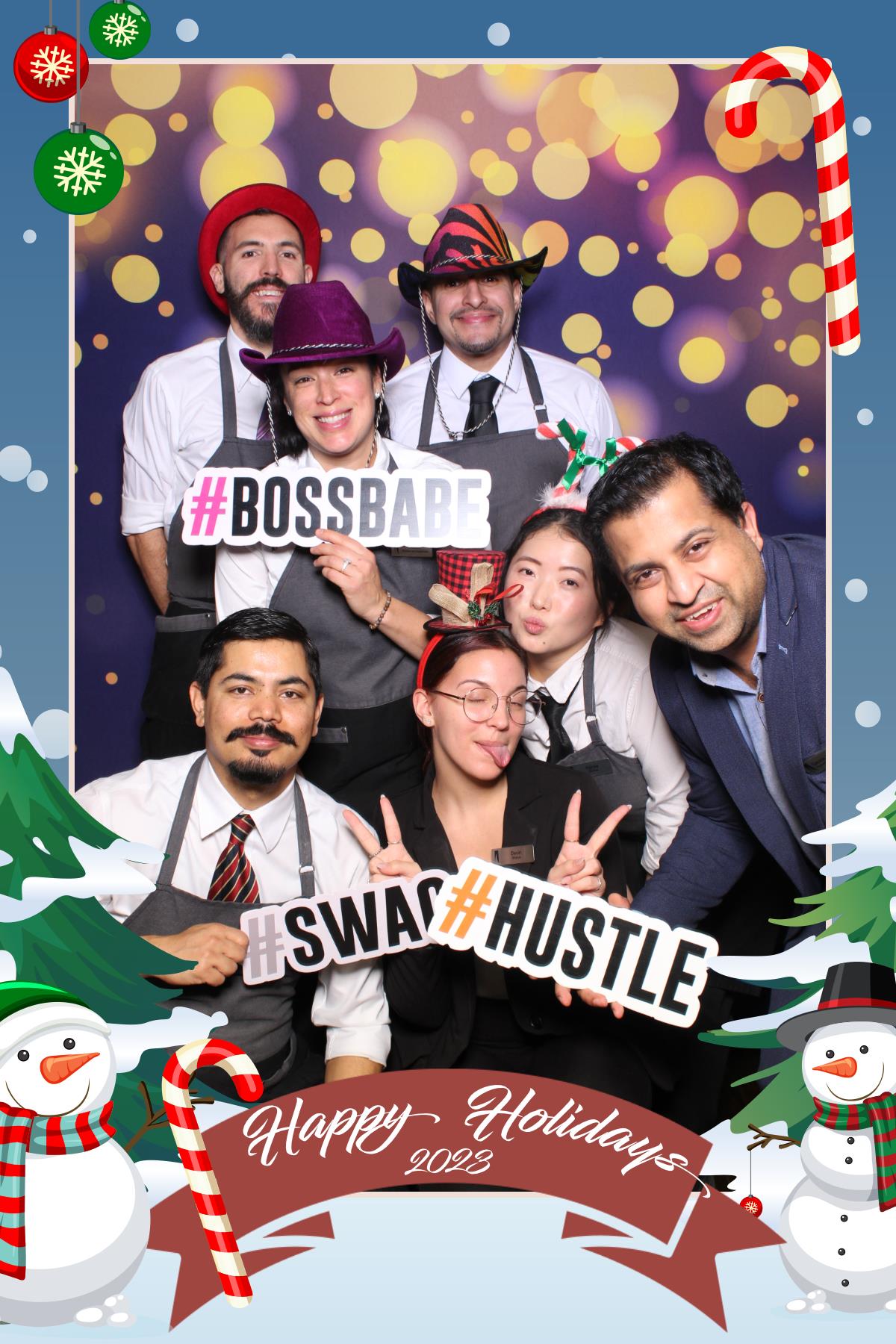 Rothmans Year End Celebration  | View more photos from the event at gallery.myselfiemirror.ca/u/romanmyselfiemirrorca/Rothmans-Year-End-Celebration