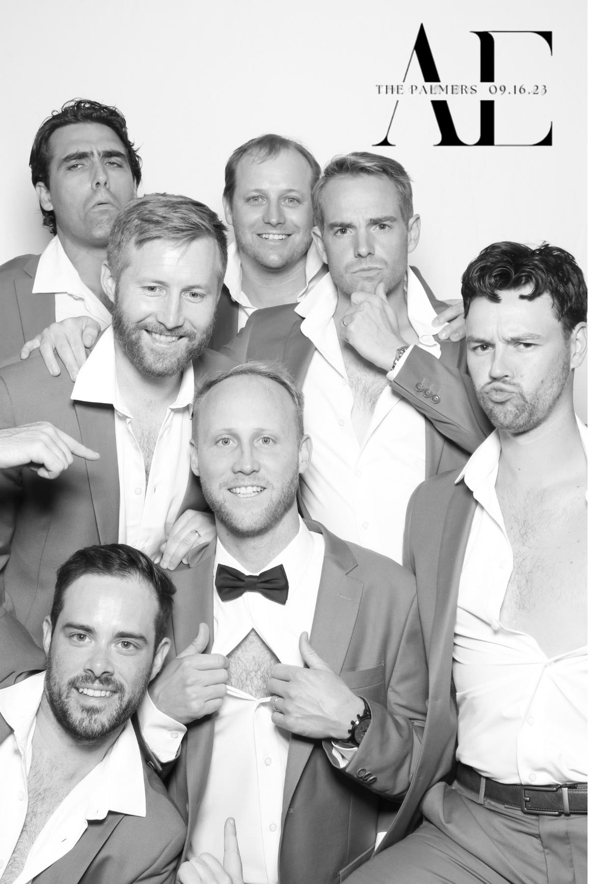 The Palmers | View more photos from the event at gallery.myselfiemirror.ca/u/romanmyselfiemirrorca/The-Palmers