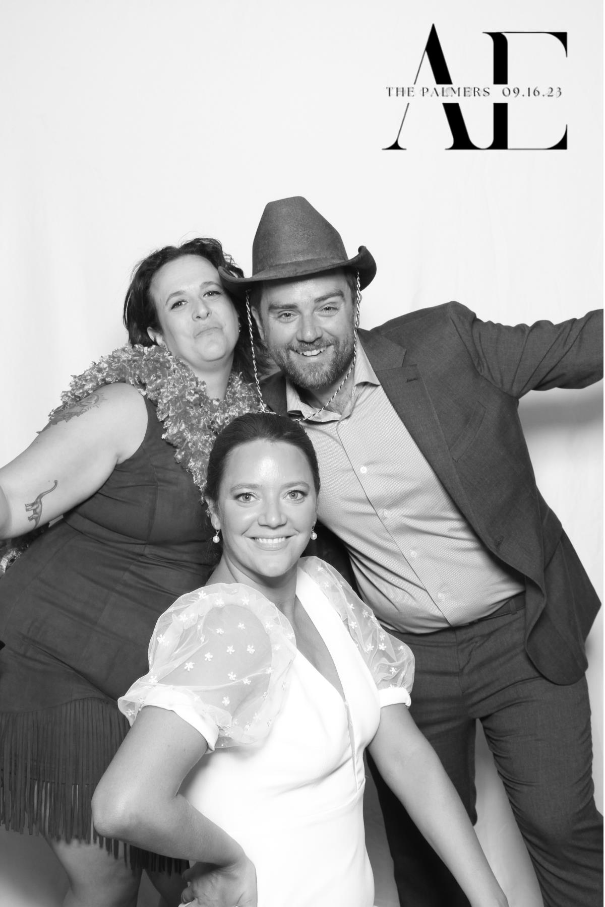 The Palmers | View more photos from the event at gallery.myselfiemirror.ca/u/romanmyselfiemirrorca/The-Palmers