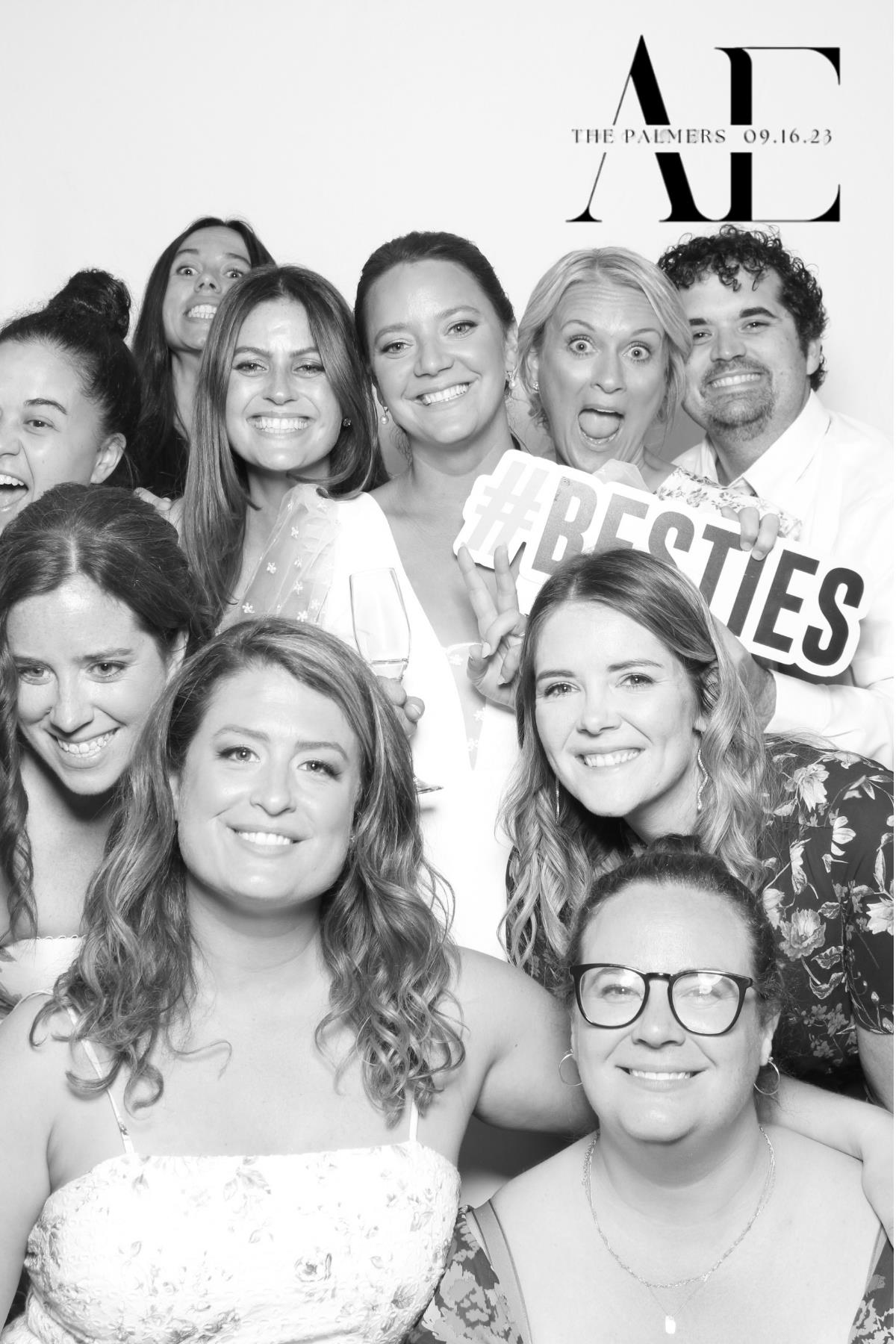 The Palmers | View more photos from the event at gallery.myselfiemirror.ca/u/romanmyselfiemirrorca/The-Palmers