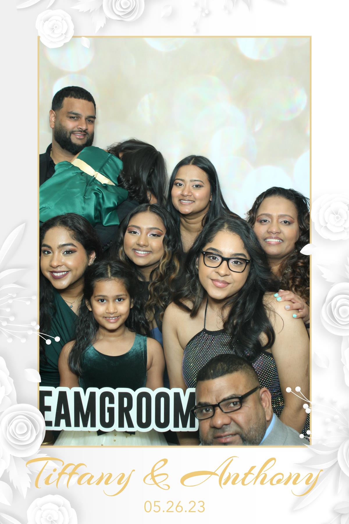 Tiffany & Anthony | View more photos from the event at gallery.myselfiemirror.ca/u/romanmyselfiemirrorca/Tiffany-Anthony