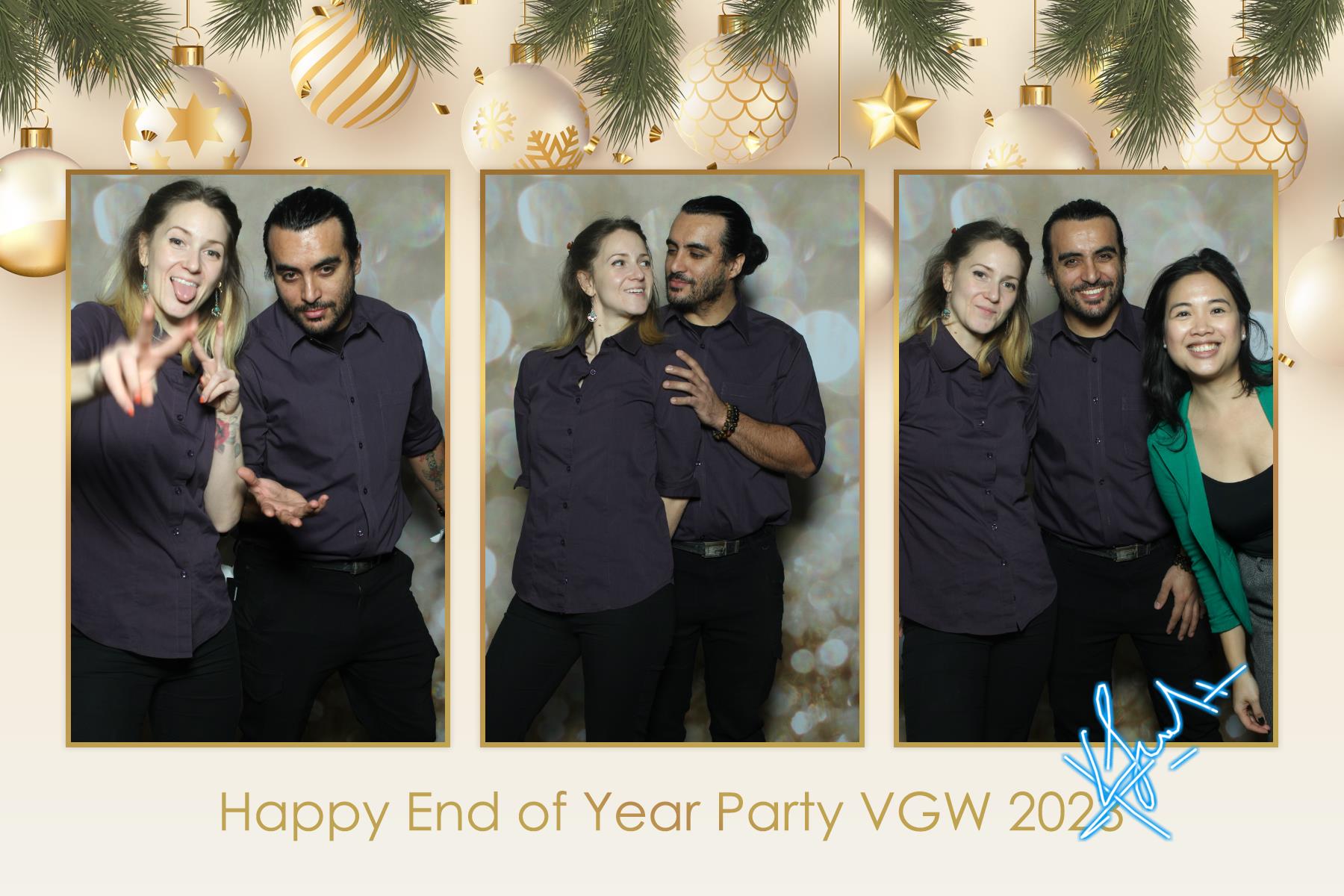 VGW End of Year Party | View more photos from the event at gallery.myselfiemirror.ca/u/romanmyselfiemirrorca/VGW-End-of-Year-Party