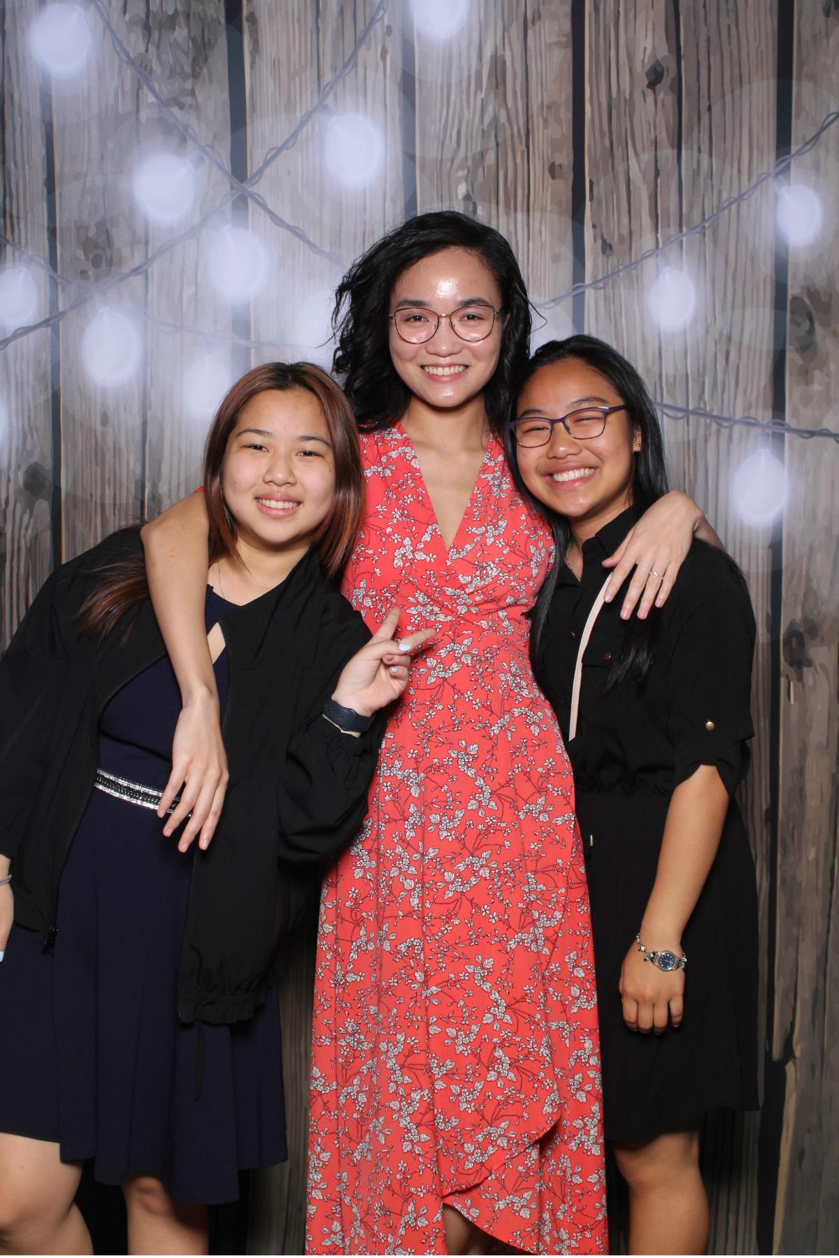 Whitney & Chris  | View more photos from the event at gallery.myselfiemirror.ca/u/romanmyselfiemirrorca/Whitney-Chris