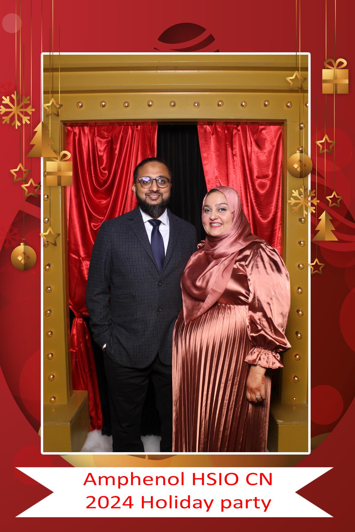 Amphenol HSIO CN Holiday Party | View more photos from the event at gallery.myselfiemirror.ca/u/romanmyselfiemirrorca/Amphenol-HSIO-CN-Holiday-Party