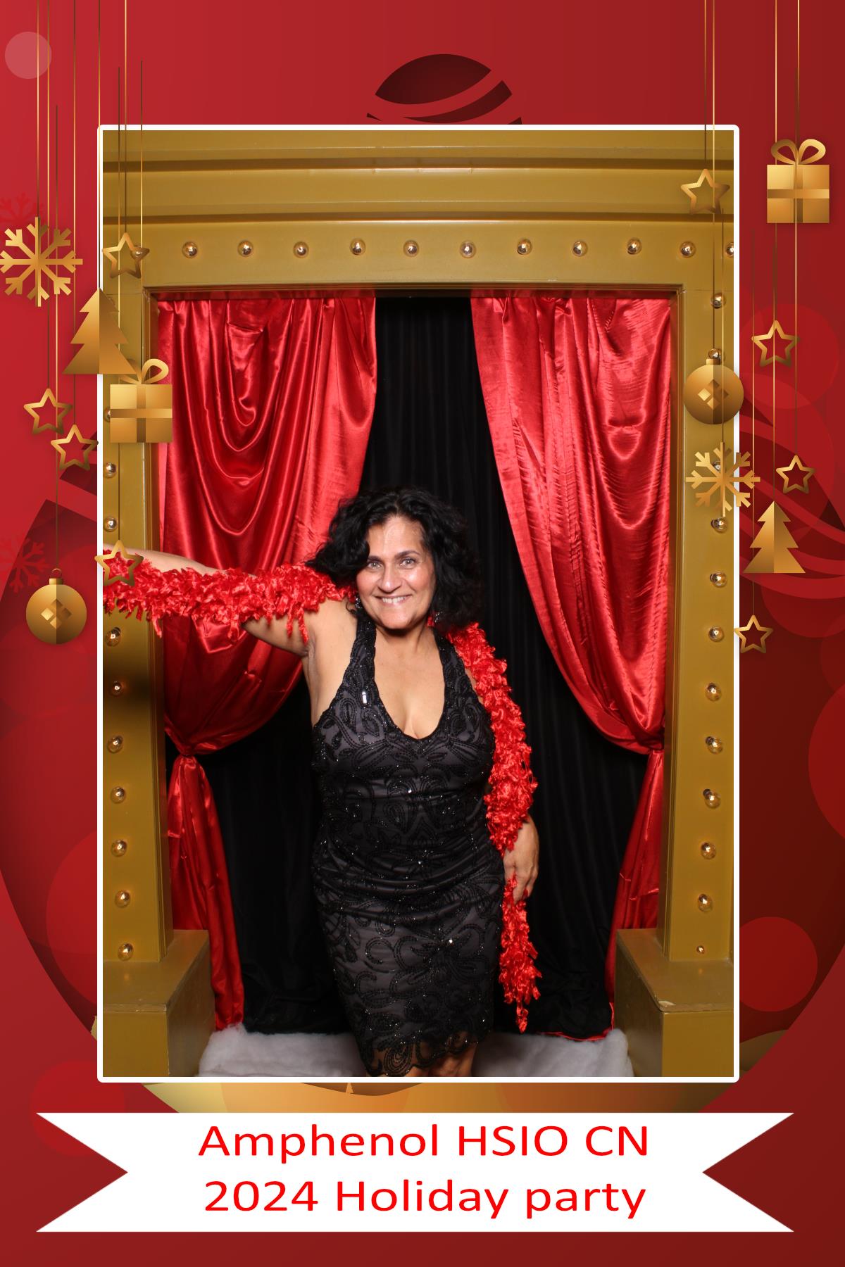 Amphenol HSIO CN Holiday Party | View more photos from the event at gallery.myselfiemirror.ca/u/romanmyselfiemirrorca/Amphenol-HSIO-CN-Holiday-Party