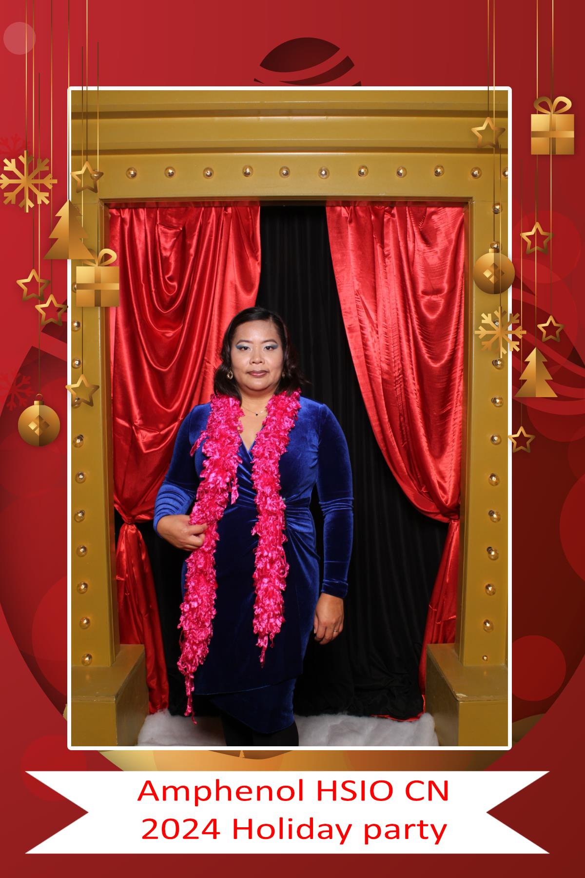 Amphenol HSIO CN Holiday Party | View more photos from the event at gallery.myselfiemirror.ca/u/romanmyselfiemirrorca/Amphenol-HSIO-CN-Holiday-Party