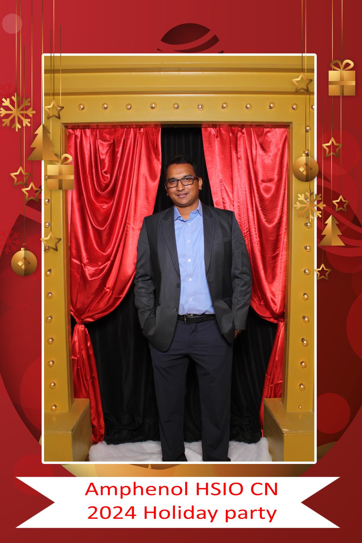 Amphenol HSIO CN Holiday Party | View more photos from the event at gallery.myselfiemirror.ca/u/romanmyselfiemirrorca/Amphenol-HSIO-CN-Holiday-Party