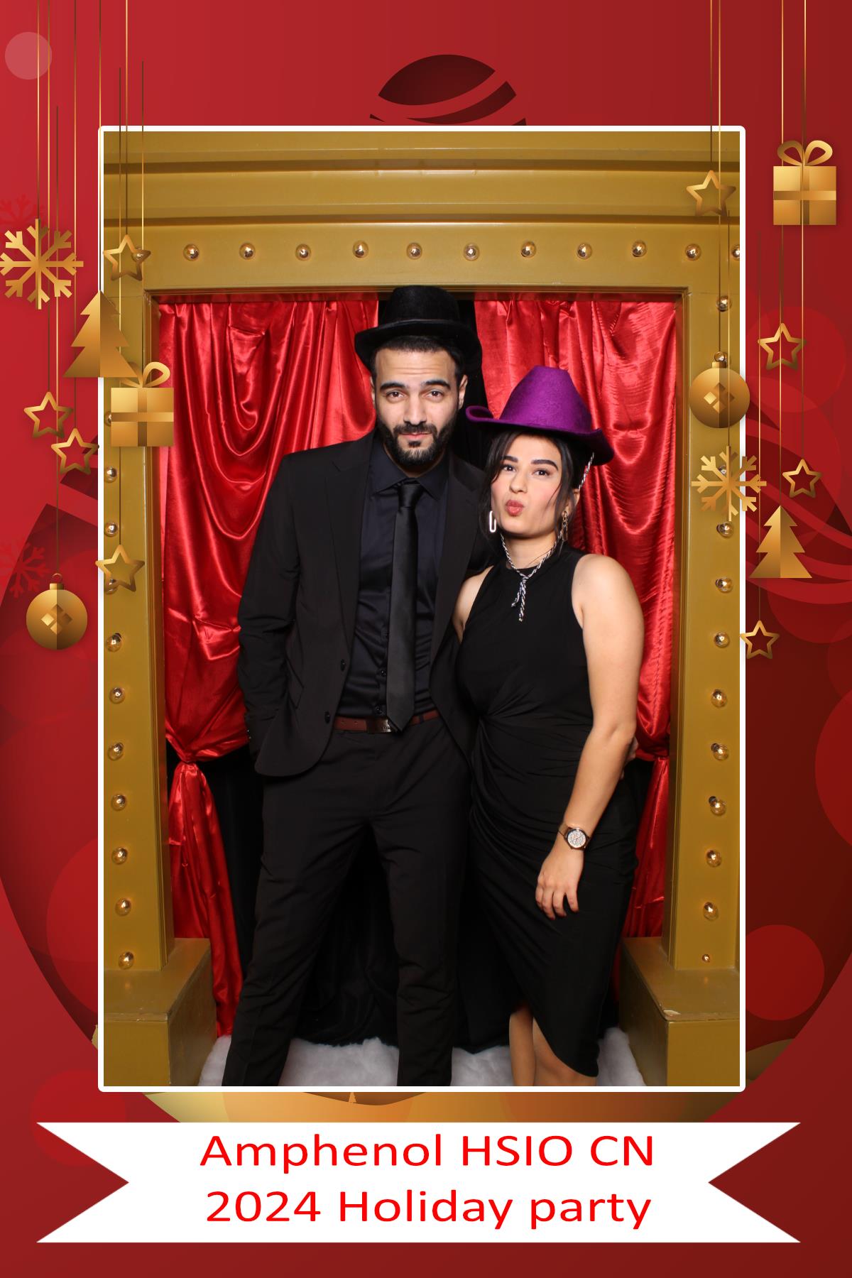 Amphenol HSIO CN Holiday Party | View more photos from the event at gallery.myselfiemirror.ca/u/romanmyselfiemirrorca/Amphenol-HSIO-CN-Holiday-Party