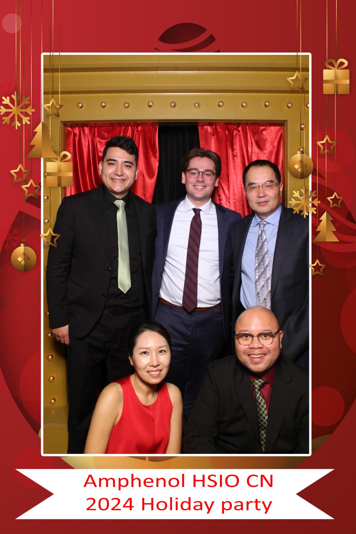 Amphenol HSIO CN Holiday Party | View more photos from the event at gallery.myselfiemirror.ca/u/romanmyselfiemirrorca/Amphenol-HSIO-CN-Holiday-Party