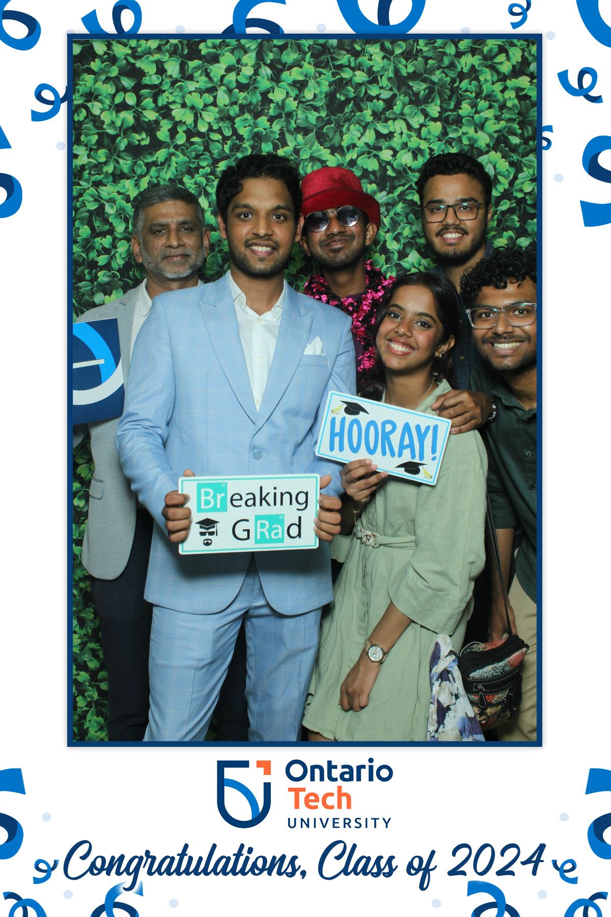 Annual Convocation, Class of 2024 | View more photos from the event at gallery.myselfiemirror.ca/u/romanmyselfiemirrorca/Annual-Convocation-Class-of-2024