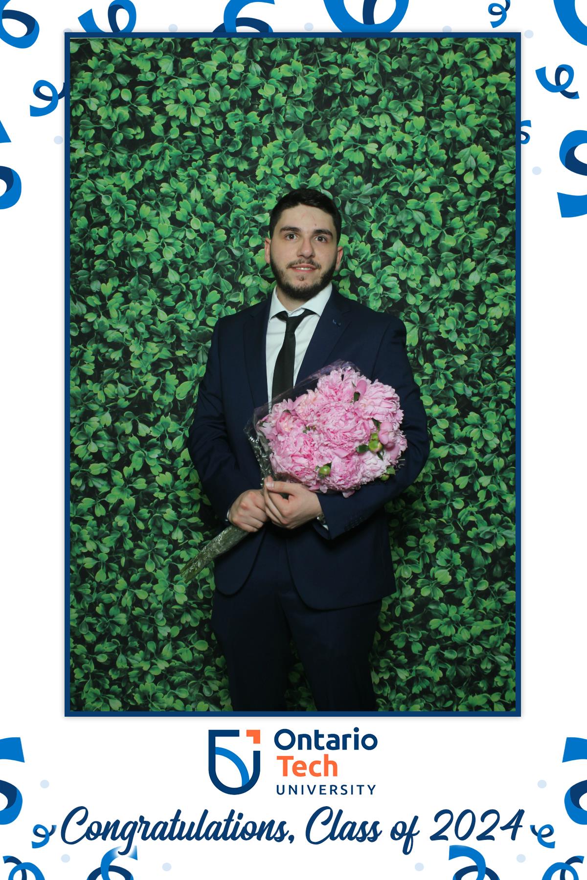 Annual Convocation, Class of 2024 | View more photos from the event at gallery.myselfiemirror.ca/u/romanmyselfiemirrorca/Annual-Convocation-Class-of-2024