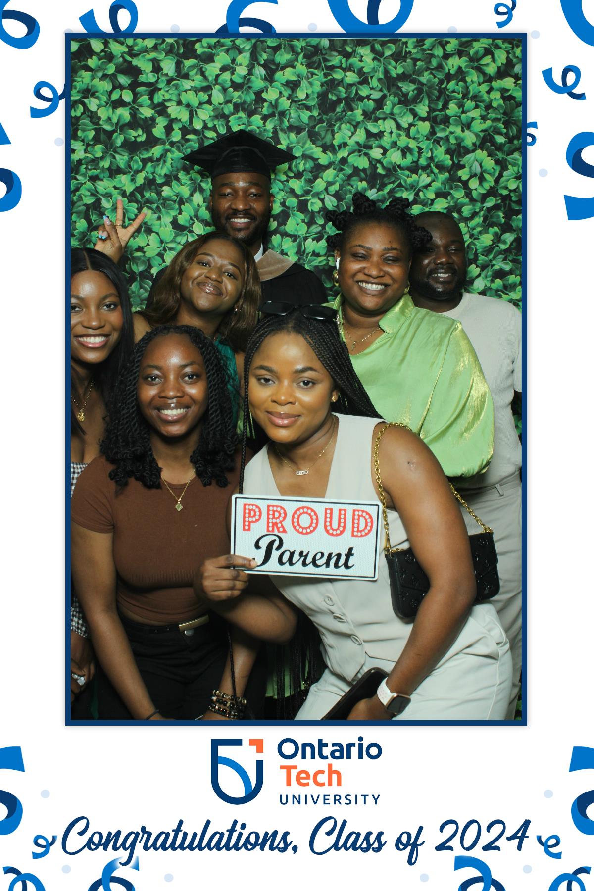 Annual Convocation, Class of 2024 | View more photos from the event at gallery.myselfiemirror.ca/u/romanmyselfiemirrorca/Annual-Convocation-Class-of-2024