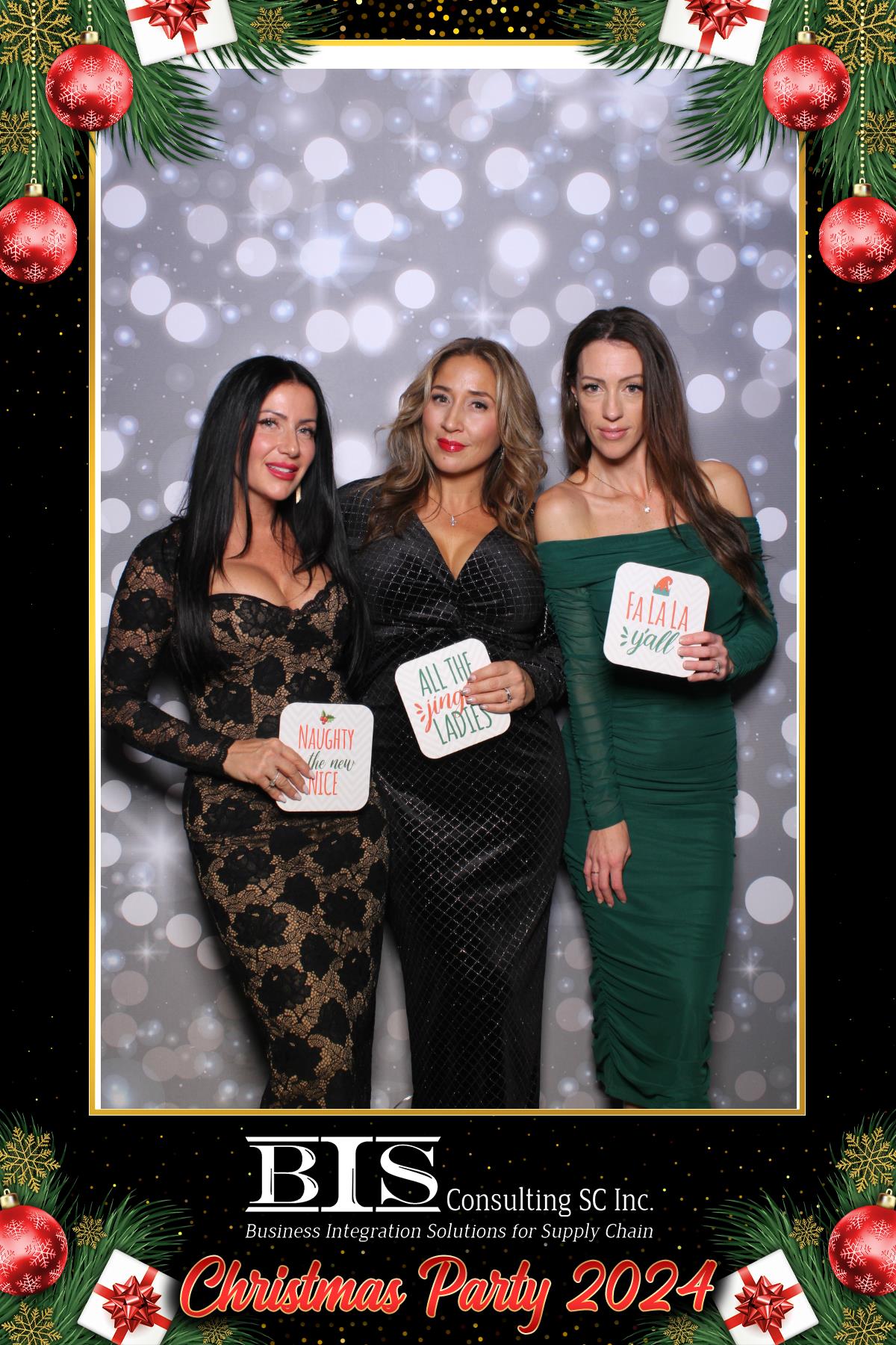 BIS Christmas Party 2024 | View more photos from the event at gallery.myselfiemirror.ca/u/romanmyselfiemirrorca/BIS-Christmas-Party-2024