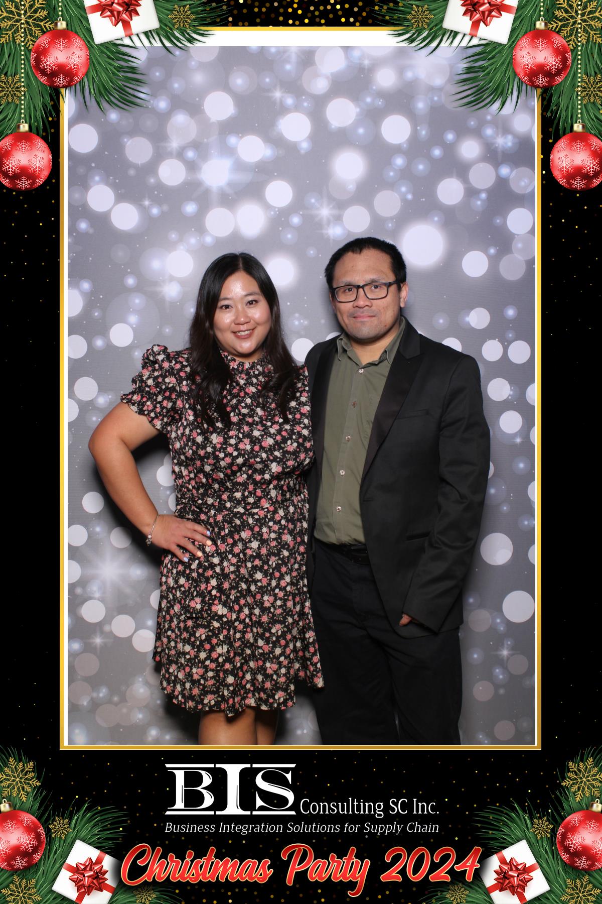 BIS Christmas Party 2024 | View more photos from the event at gallery.myselfiemirror.ca/u/romanmyselfiemirrorca/BIS-Christmas-Party-2024