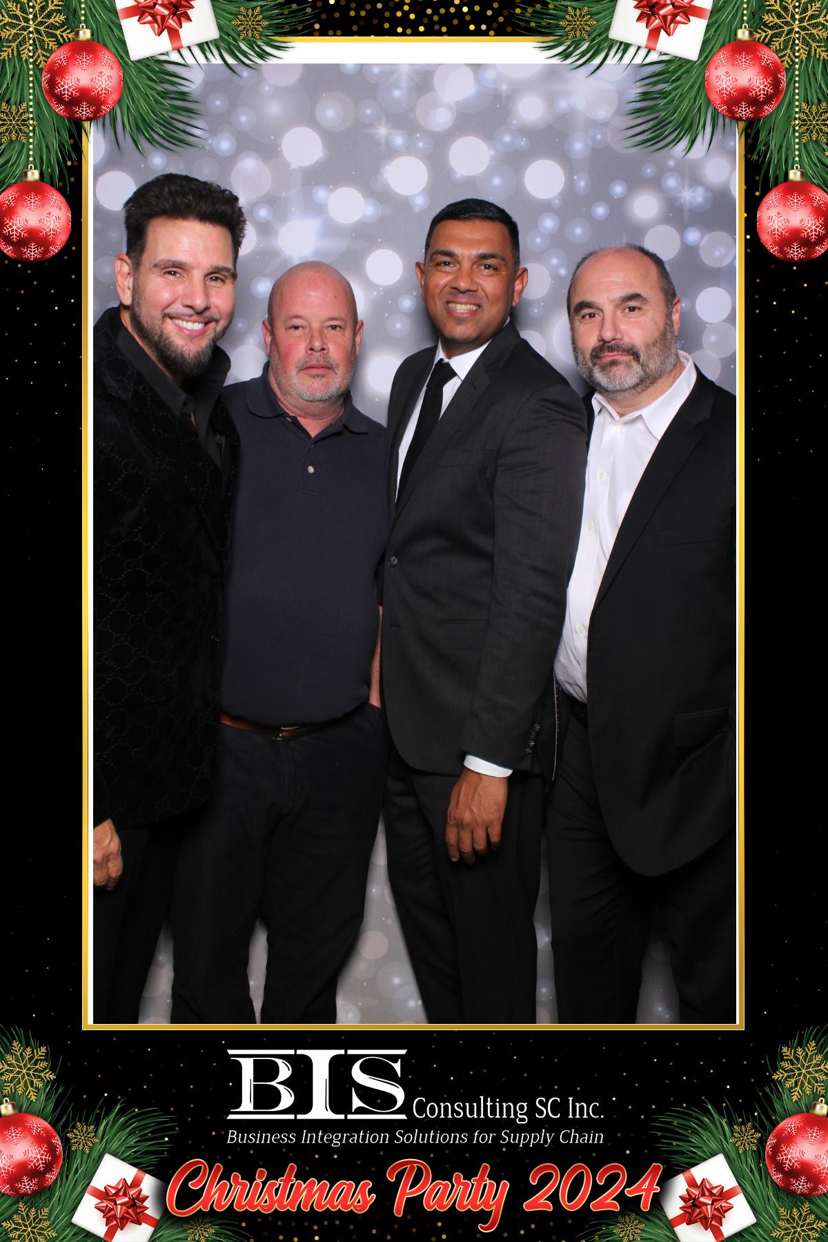 BIS Christmas Party 2024 | View more photos from the event at gallery.myselfiemirror.ca/u/romanmyselfiemirrorca/BIS-Christmas-Party-2024