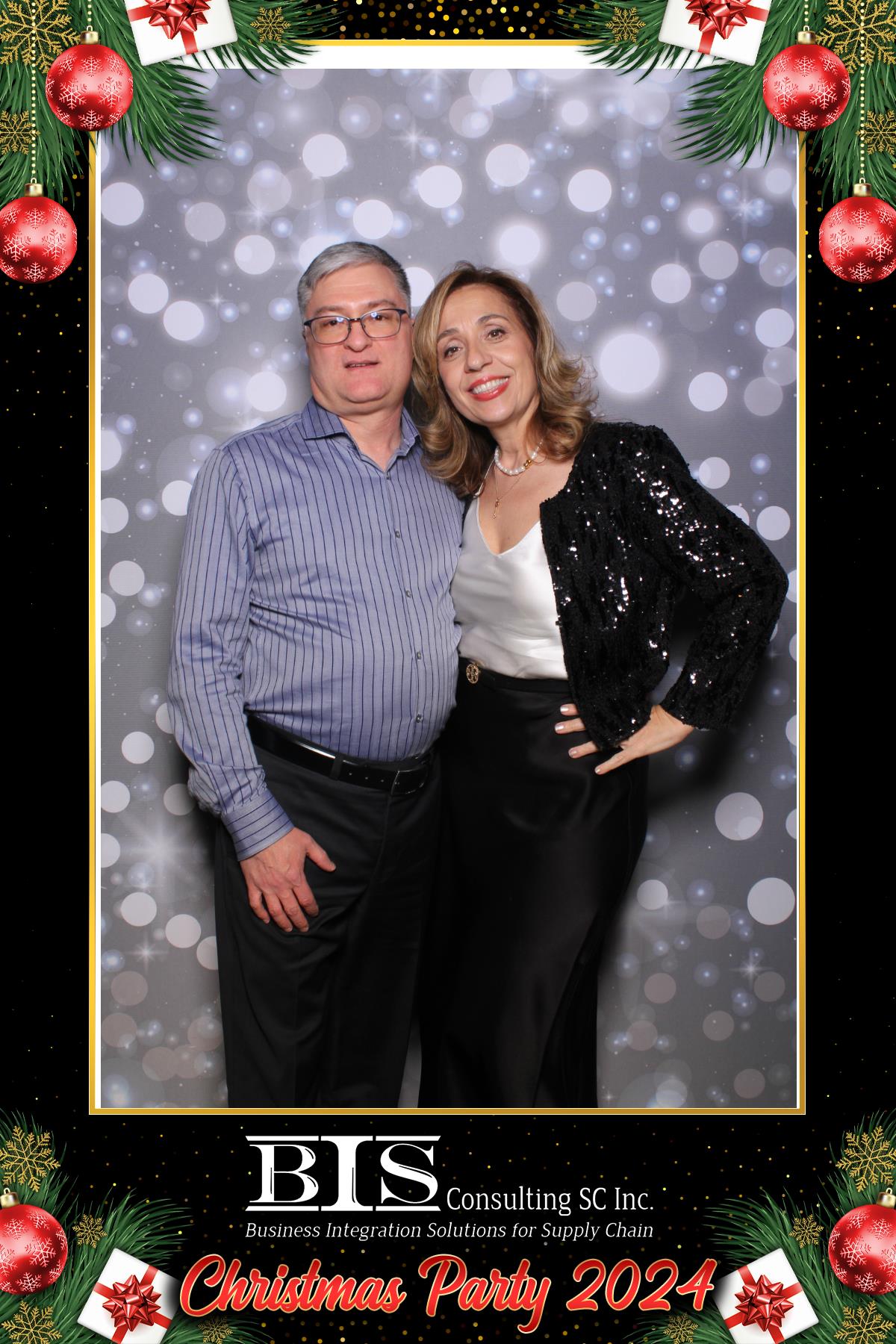 BIS Christmas Party 2024 | View more photos from the event at gallery.myselfiemirror.ca/u/romanmyselfiemirrorca/BIS-Christmas-Party-2024