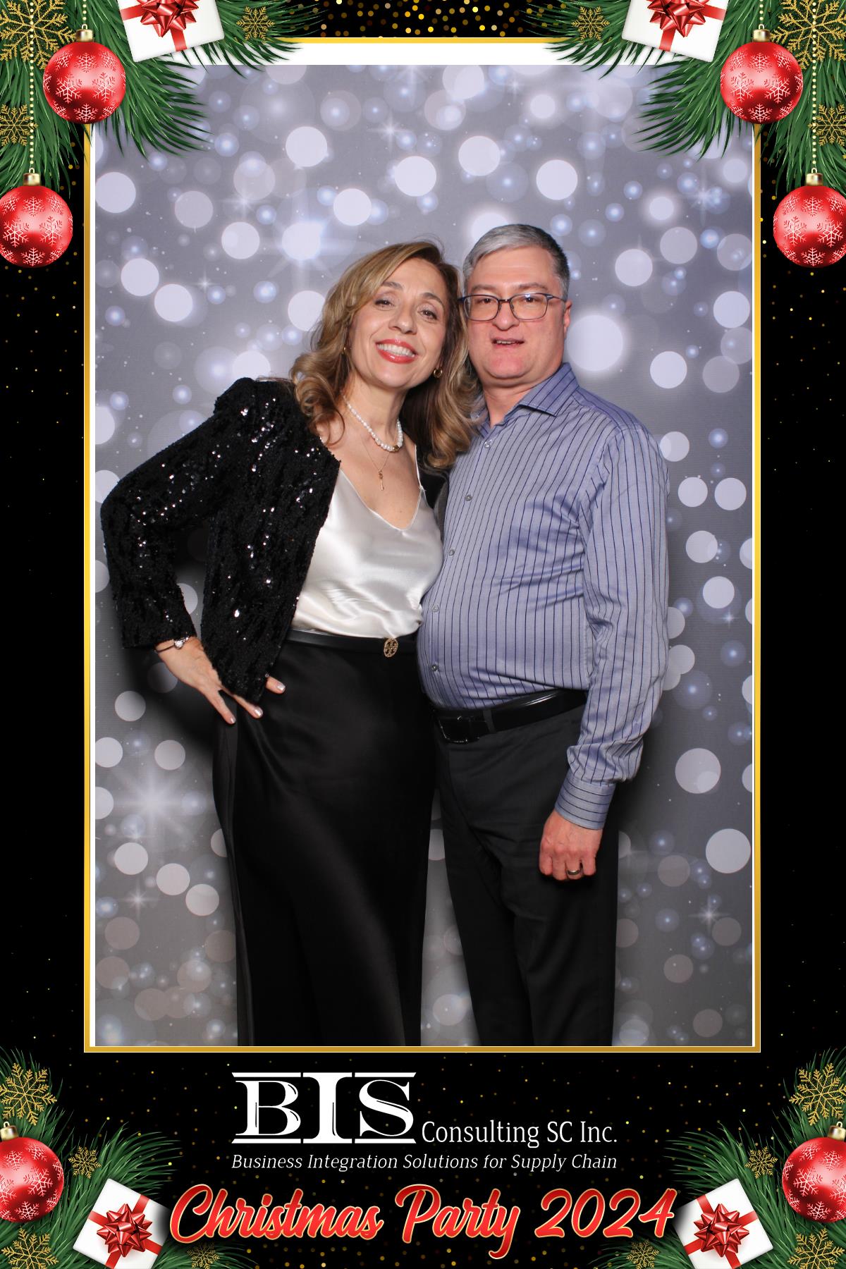 BIS Christmas Party 2024 | View more photos from the event at gallery.myselfiemirror.ca/u/romanmyselfiemirrorca/BIS-Christmas-Party-2024