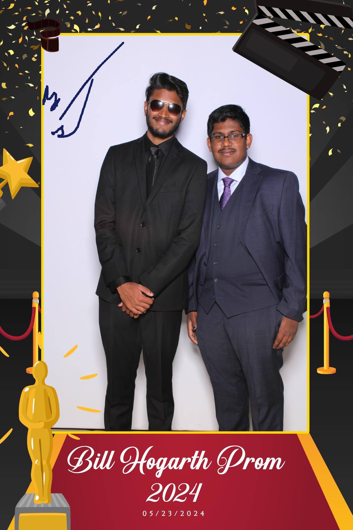 Bill Hogarth Prom 2024 | View more photos from the event at gallery.myselfiemirror.ca/u/romanmyselfiemirrorca/Bill-Hogarth-Prom-2024
