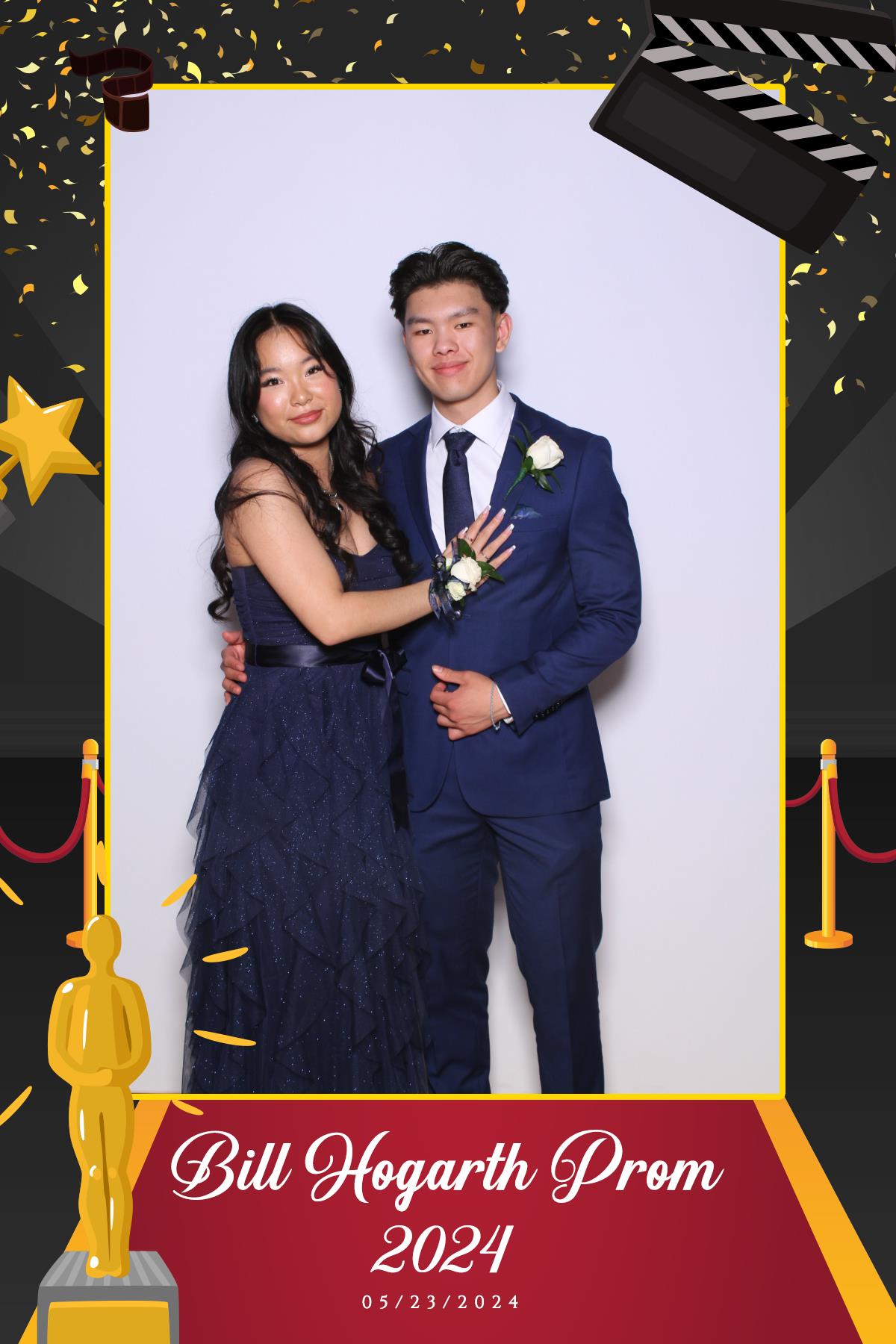 Bill Hogarth Prom 2024 | View more photos from the event at gallery.myselfiemirror.ca/u/romanmyselfiemirrorca/Bill-Hogarth-Prom-2024