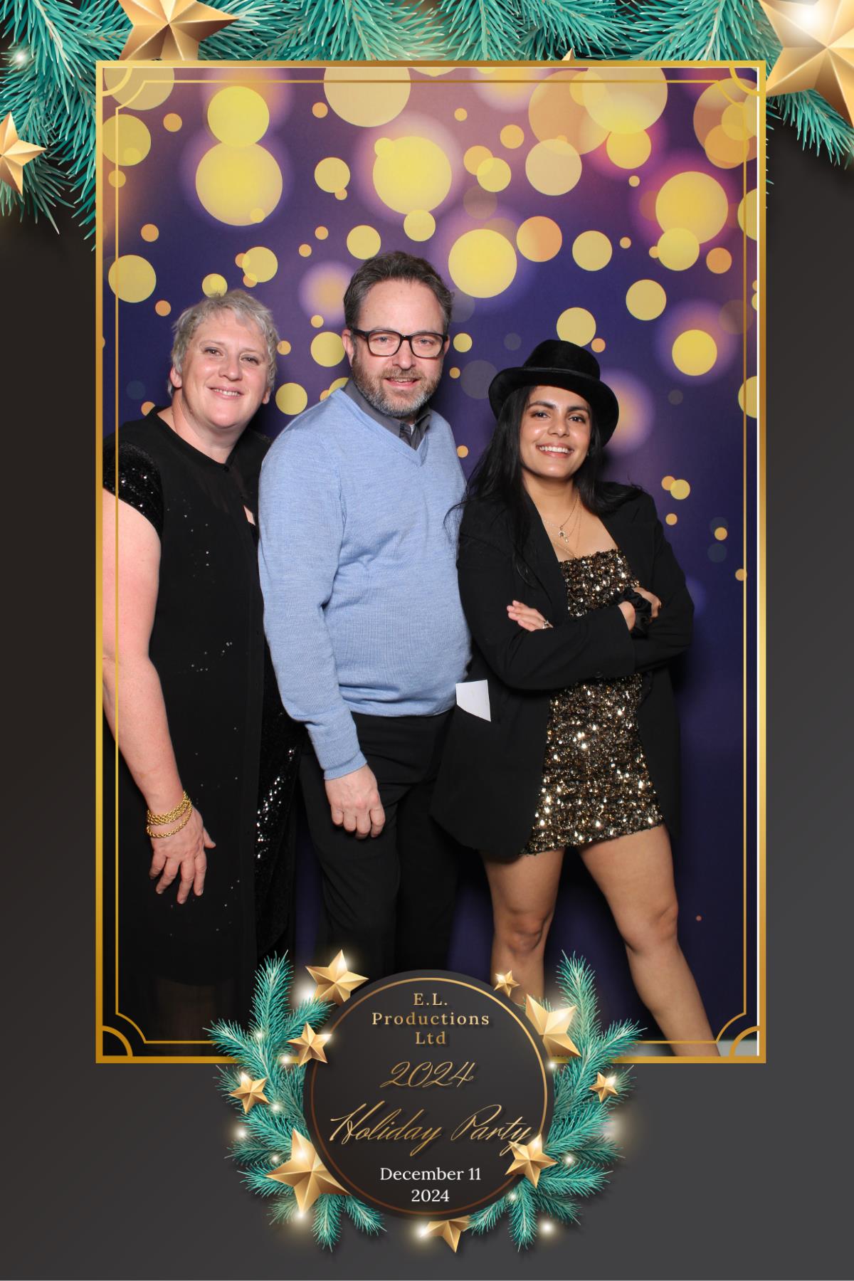 E. L. Productions Ltd Holiday Party | View more photos from the event at gallery.myselfiemirror.ca/u/romanmyselfiemirrorca/E-L-Productions-Ltd-Holiday-Party