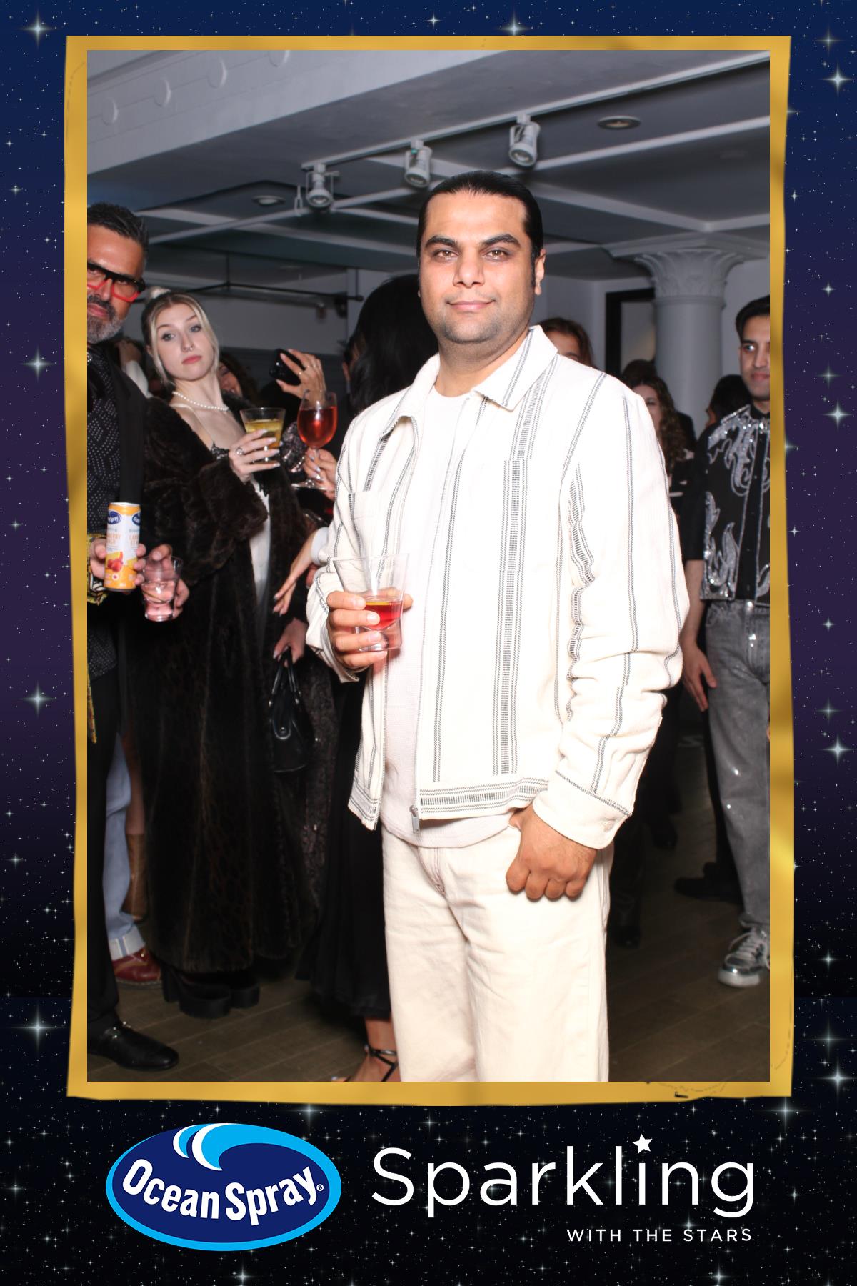 Fashion The Ones Party 2024 | View more photos from the event at gallery.myselfiemirror.ca/u/romanmyselfiemirrorca/Fashion-The-Ones-Party-2024