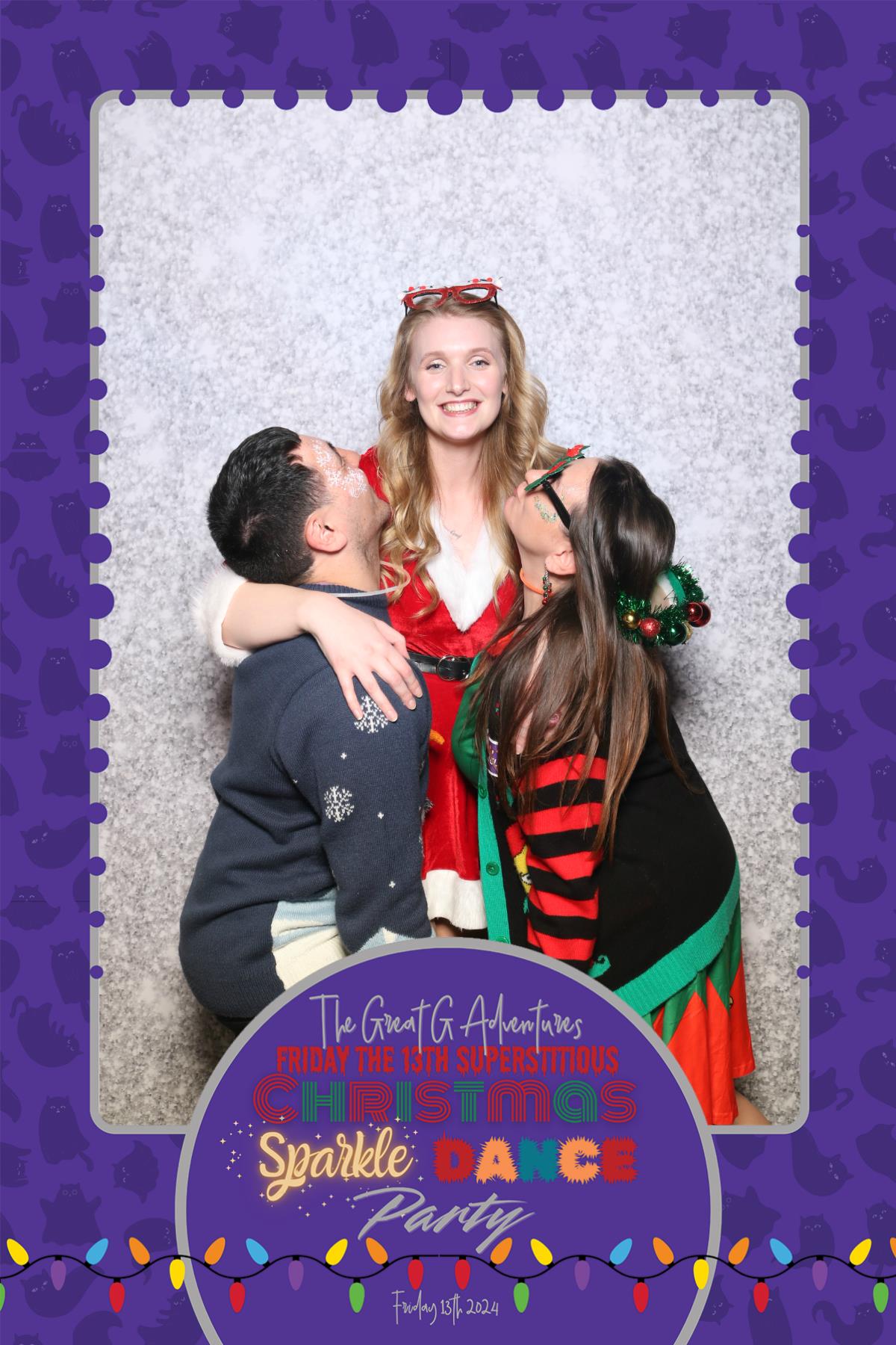 G Adventures Christmas Party | View more photos from the event at gallery.myselfiemirror.ca/u/romanmyselfiemirrorca/G-Adventures-Christmas-Party