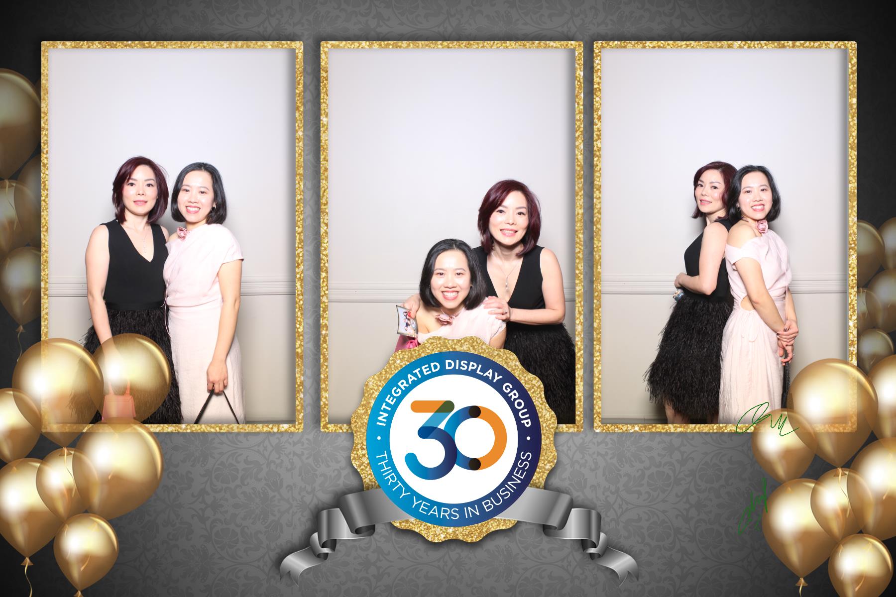 Integrated Display Holiday Party  | View more photos from the event at gallery.myselfiemirror.ca/u/romanmyselfiemirrorca/Integrated-Display-Holiday-Party