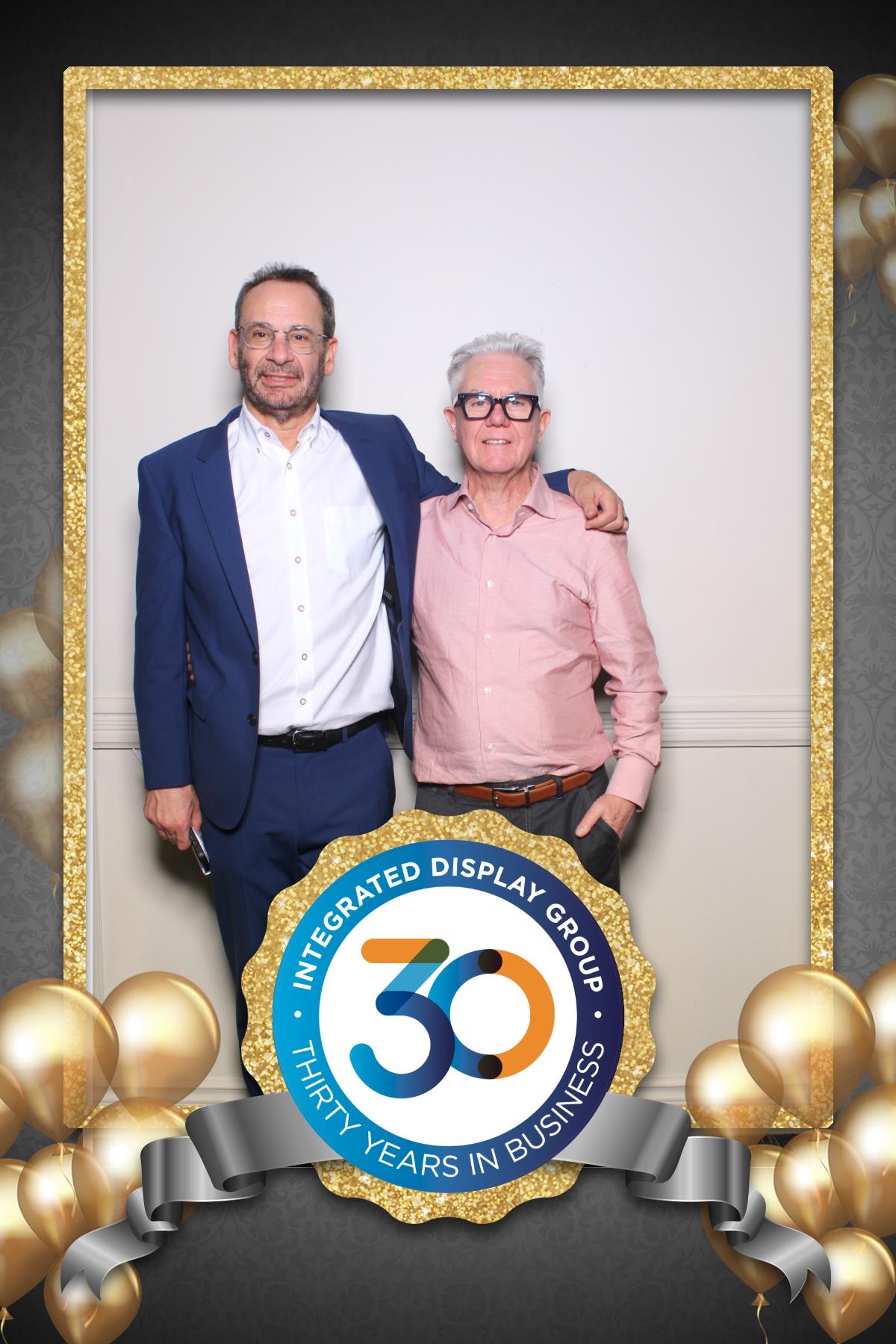 Integrated Display Holiday Party  | View more photos from the event at gallery.myselfiemirror.ca/u/romanmyselfiemirrorca/Integrated-Display-Holiday-Party