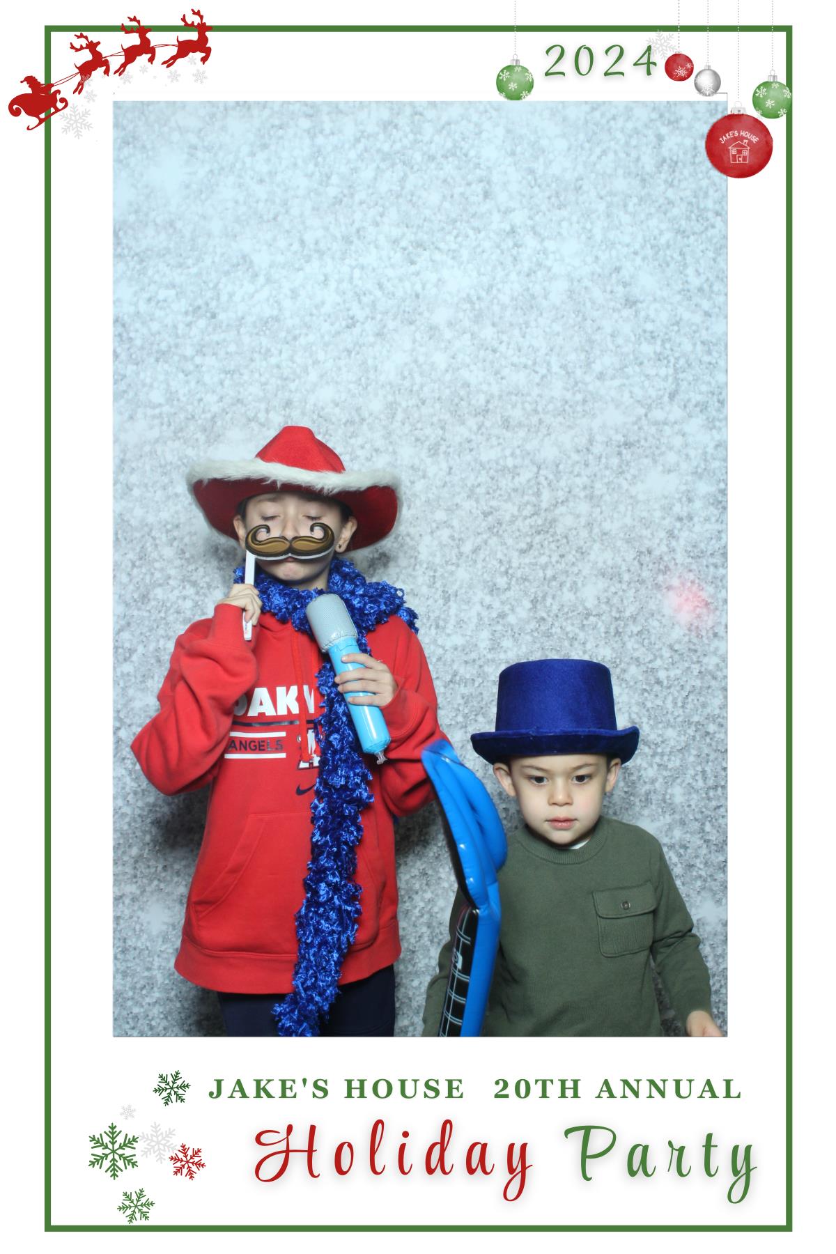 Jake's House 20th Annual Holiday Party | View more photos from the event at gallery.myselfiemirror.ca/u/romanmyselfiemirrorca/Jakes-House-20th-Annual-Holiday-Party