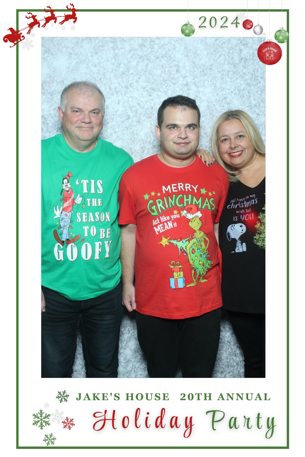 Jake's House 20th Annual Holiday Party | View more photos from the event at gallery.myselfiemirror.ca/u/romanmyselfiemirrorca/Jakes-House-20th-Annual-Holiday-Party