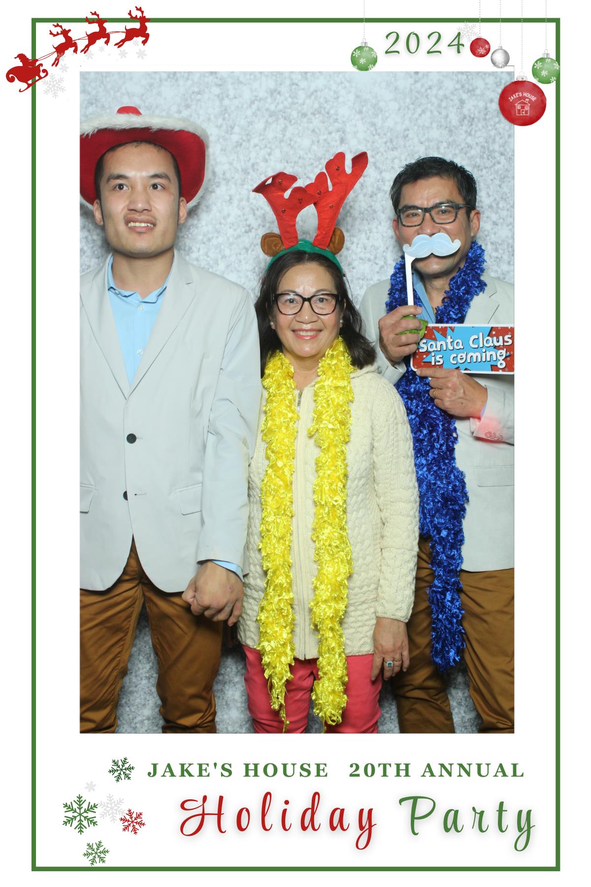 Jake's House 20th Annual Holiday Party | View more photos from the event at gallery.myselfiemirror.ca/u/romanmyselfiemirrorca/Jakes-House-20th-Annual-Holiday-Party