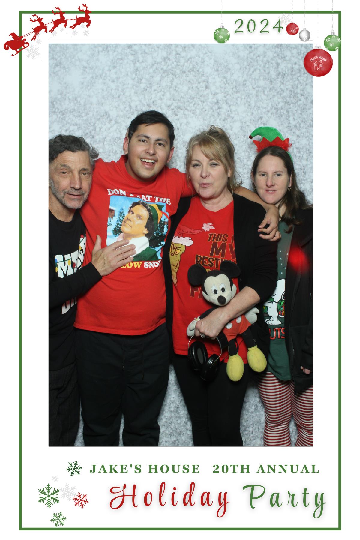 Jake's House 20th Annual Holiday Party | View more photos from the event at gallery.myselfiemirror.ca/u/romanmyselfiemirrorca/Jakes-House-20th-Annual-Holiday-Party