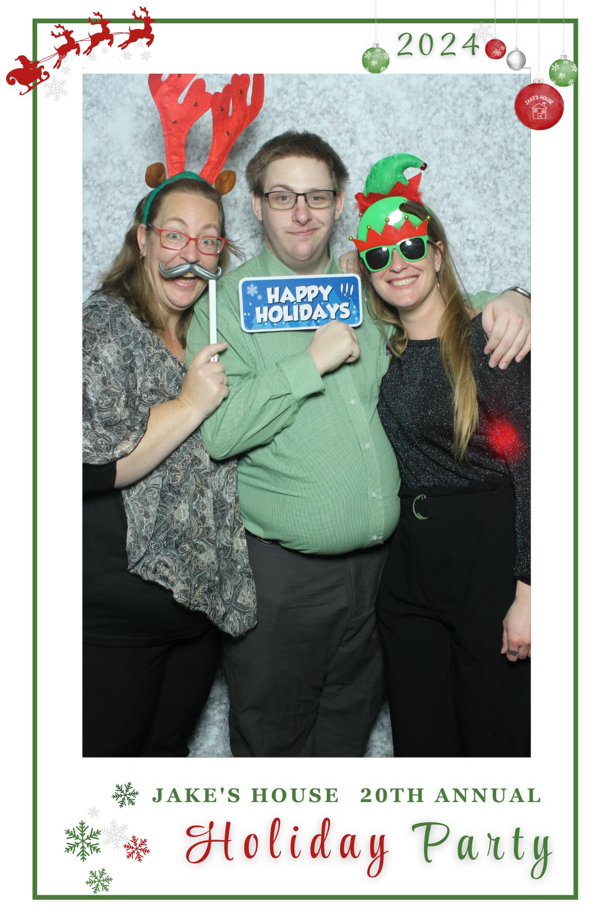 Jake's House 20th Annual Holiday Party | View more photos from the event at gallery.myselfiemirror.ca/u/romanmyselfiemirrorca/Jakes-House-20th-Annual-Holiday-Party