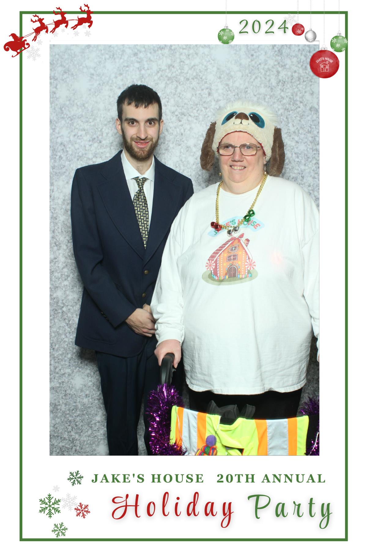 Jake's House 20th Annual Holiday Party | View more photos from the event at gallery.myselfiemirror.ca/u/romanmyselfiemirrorca/Jakes-House-20th-Annual-Holiday-Party