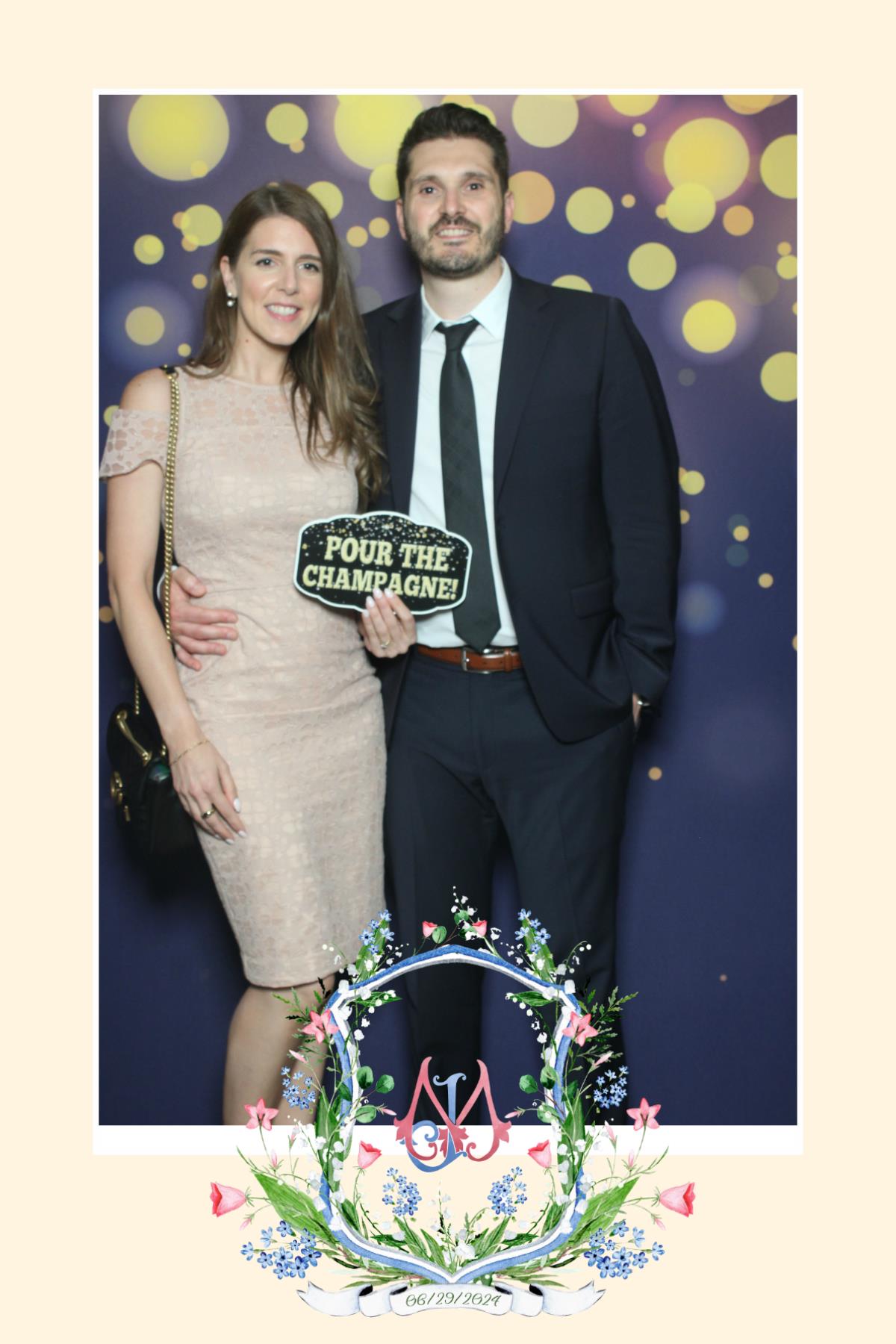 Joe & Morag | View more photos from the event at gallery.myselfiemirror.ca/u/romanmyselfiemirrorca/Joe-Morag